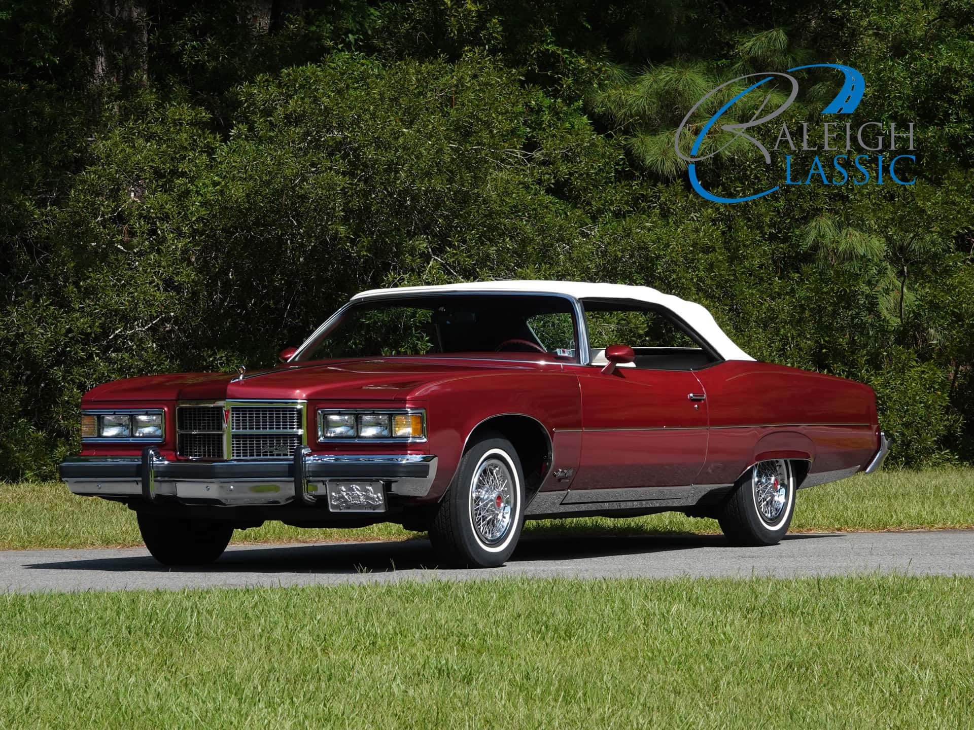 1975 Pontiac Grand Ville sold for $26,800