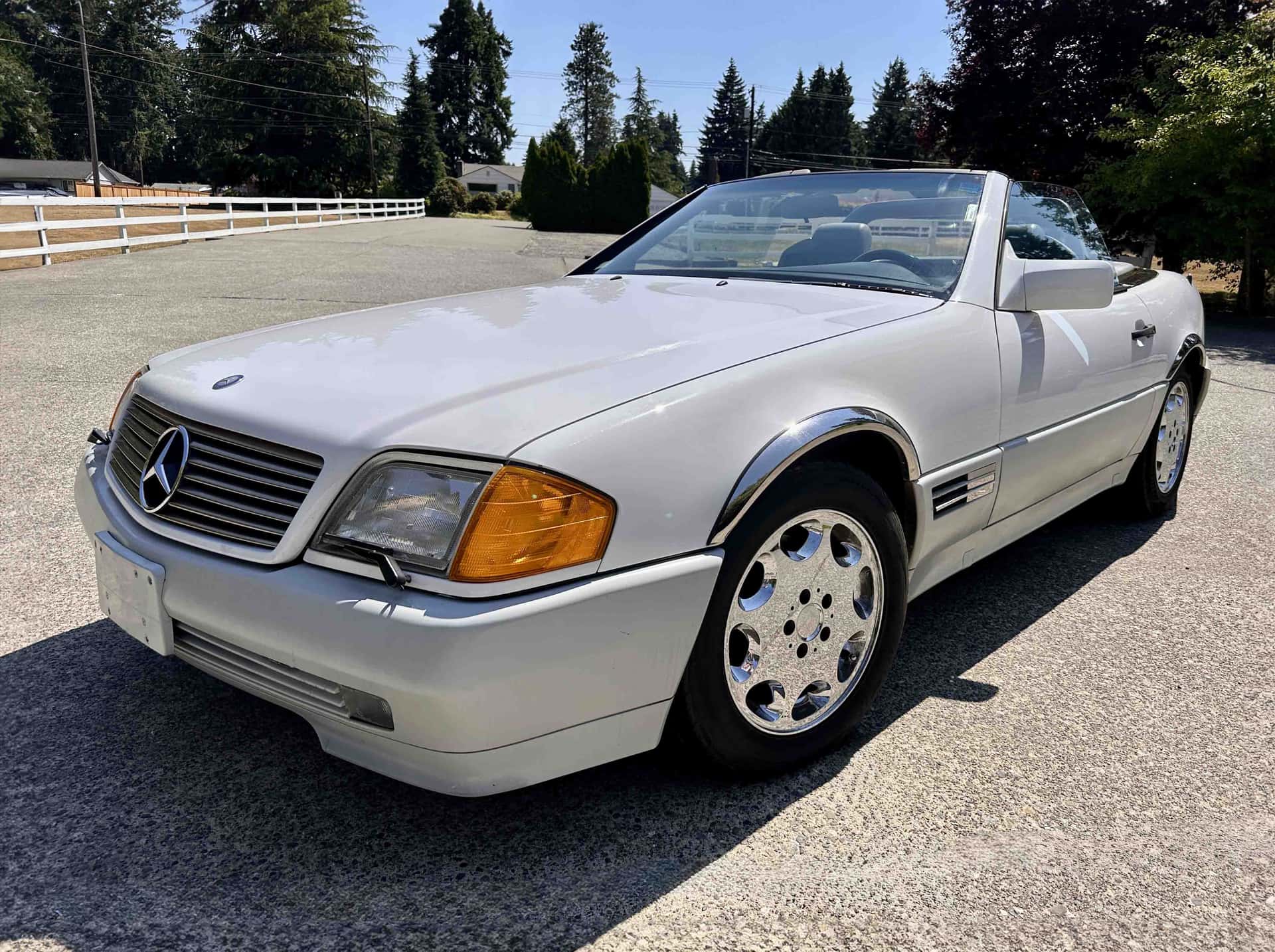1991 Mercedes-Benz 500SL sold for $7,500