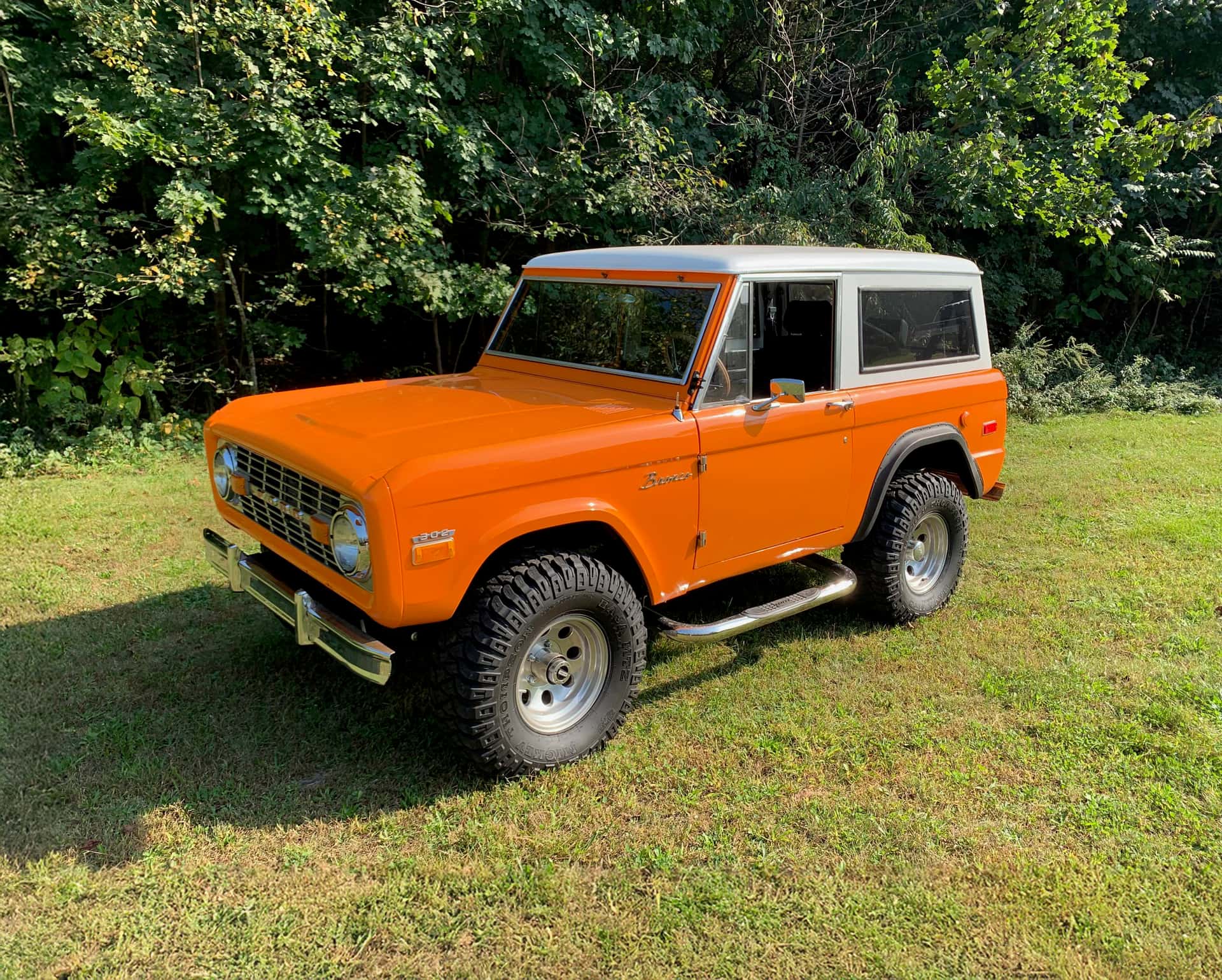 1974 Ford Bronco sold for $52,000