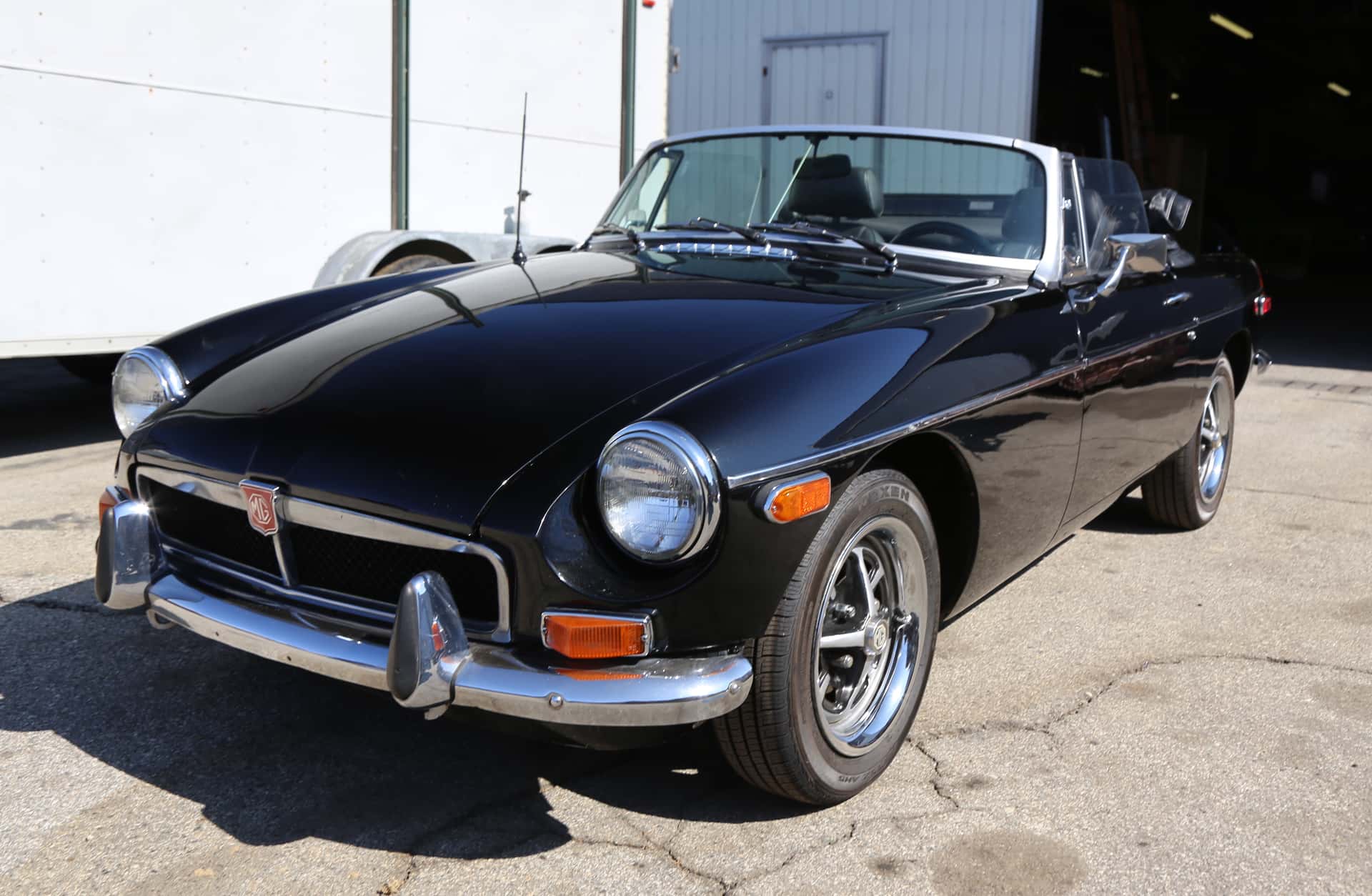 1973 MG MGB sold for $5,500