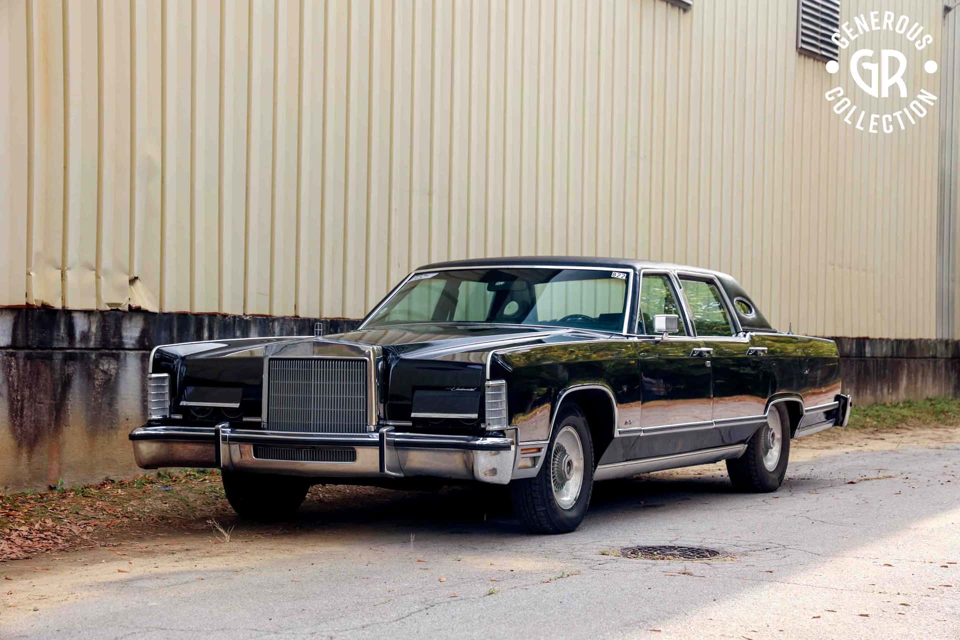 1979 Lincoln Town Car sold for $9,515