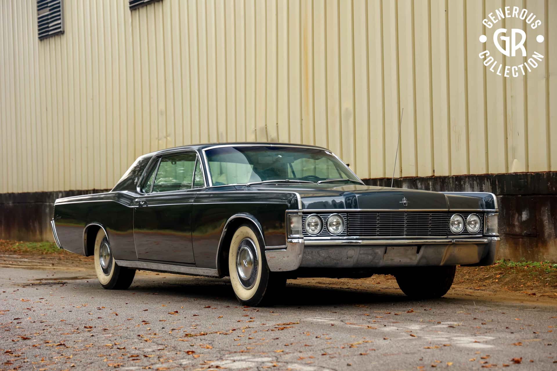 1968 Lincoln Continental sold for $9,750