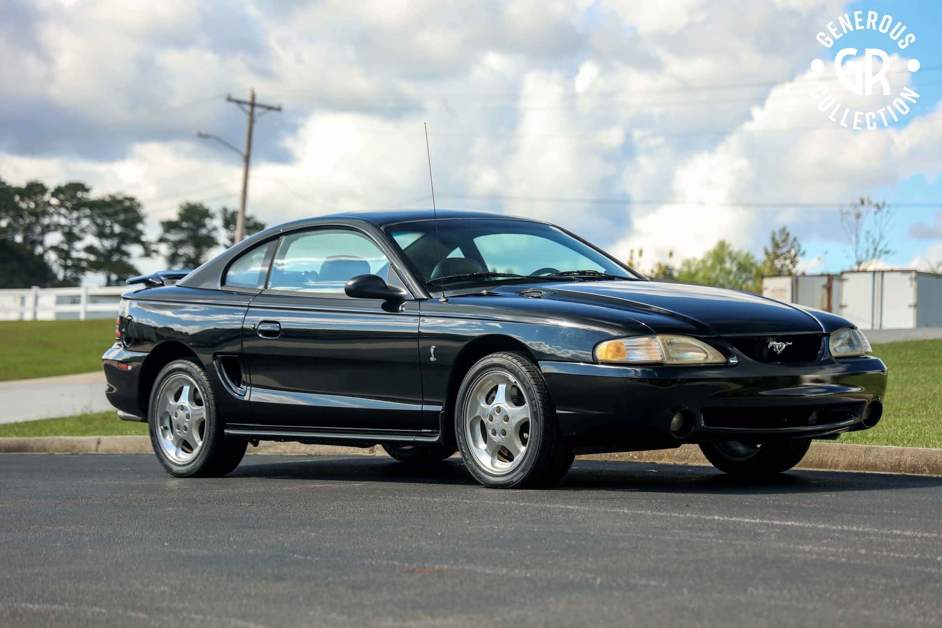 1995 Ford Mustang sold for $10,500