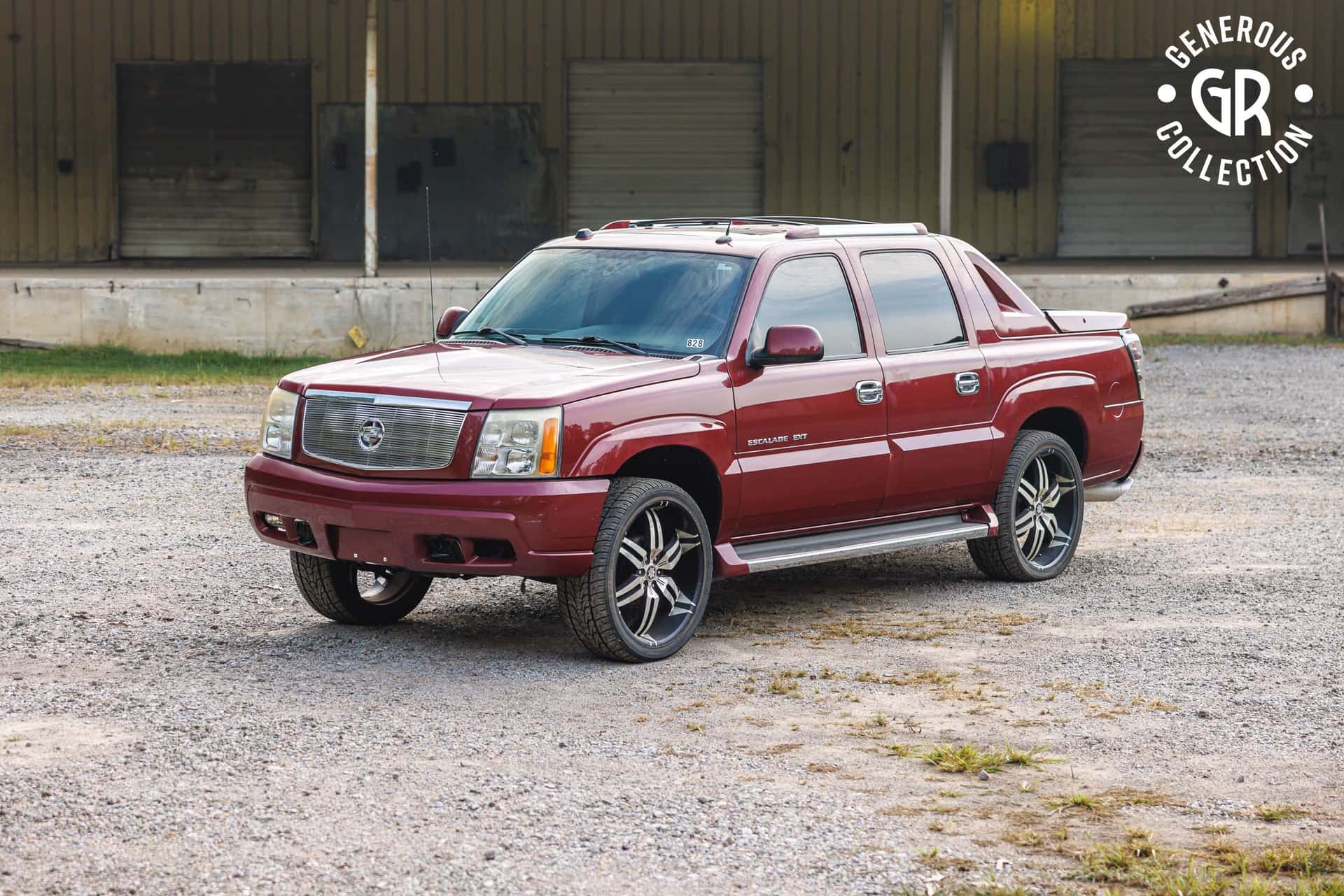 2005 Cadillac Escalade sold for $8,250