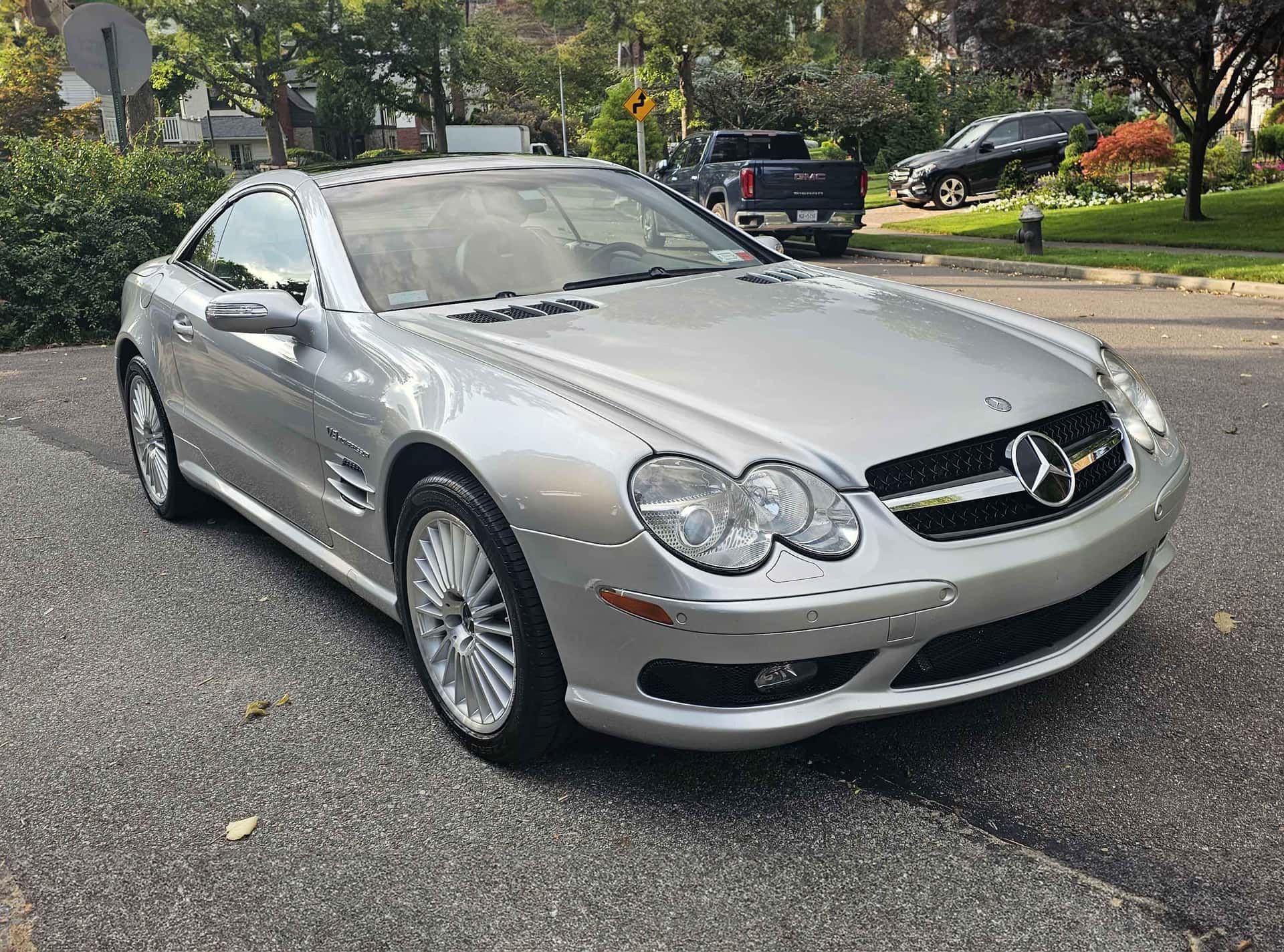 2004 Mercedes-Benz SL55 sold for $11,500