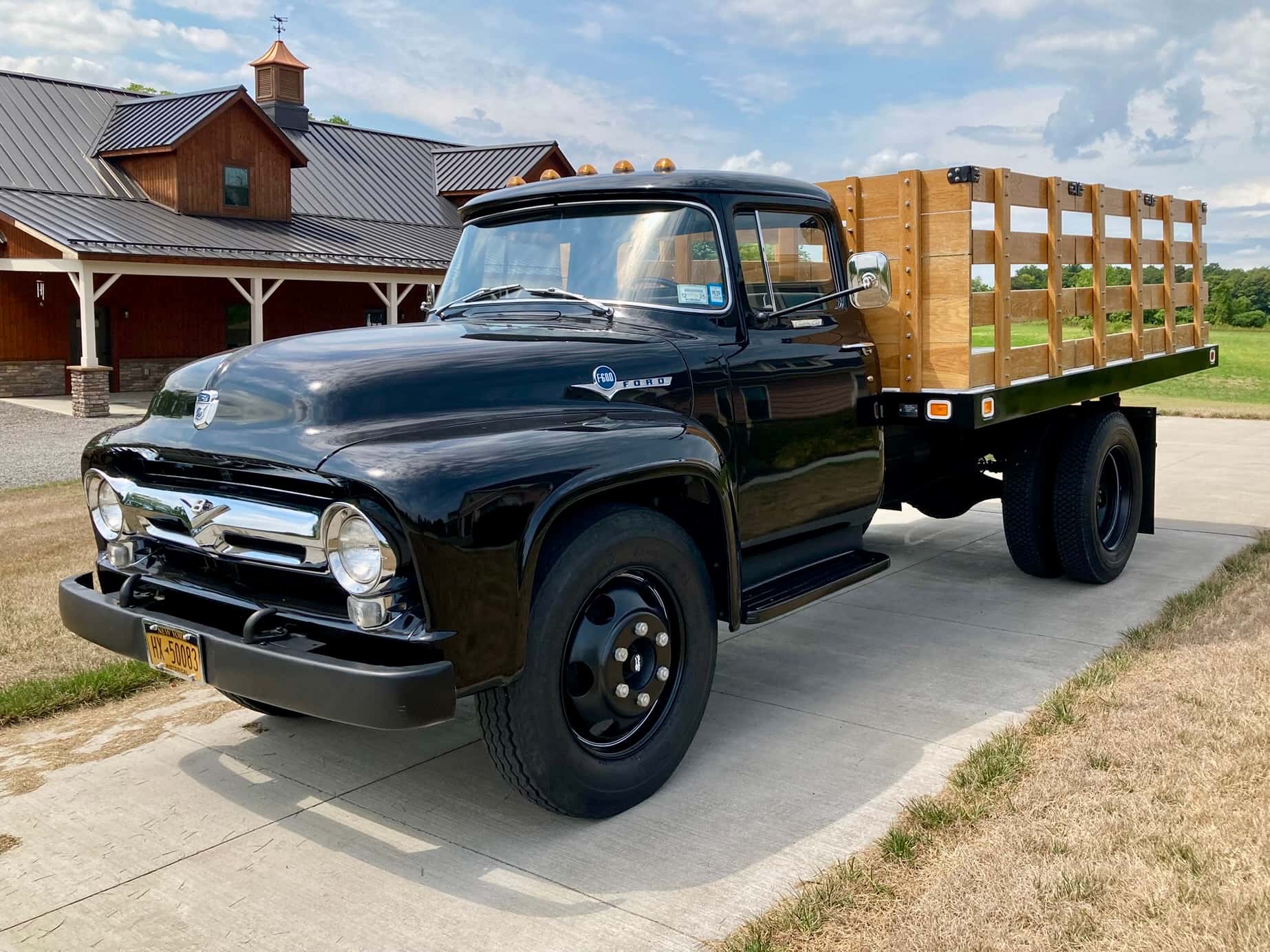 1956 Ford F-600 sold for $22,500