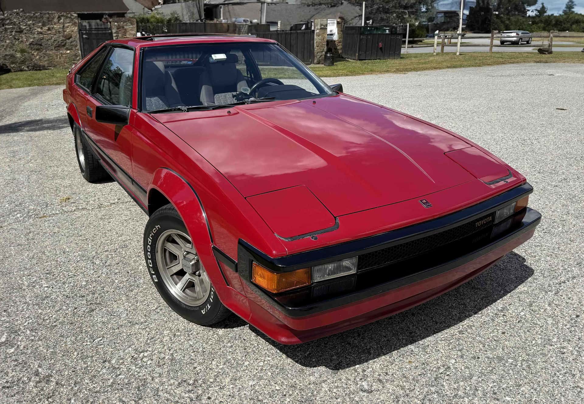 1985 Toyota Supra sold for $8,499