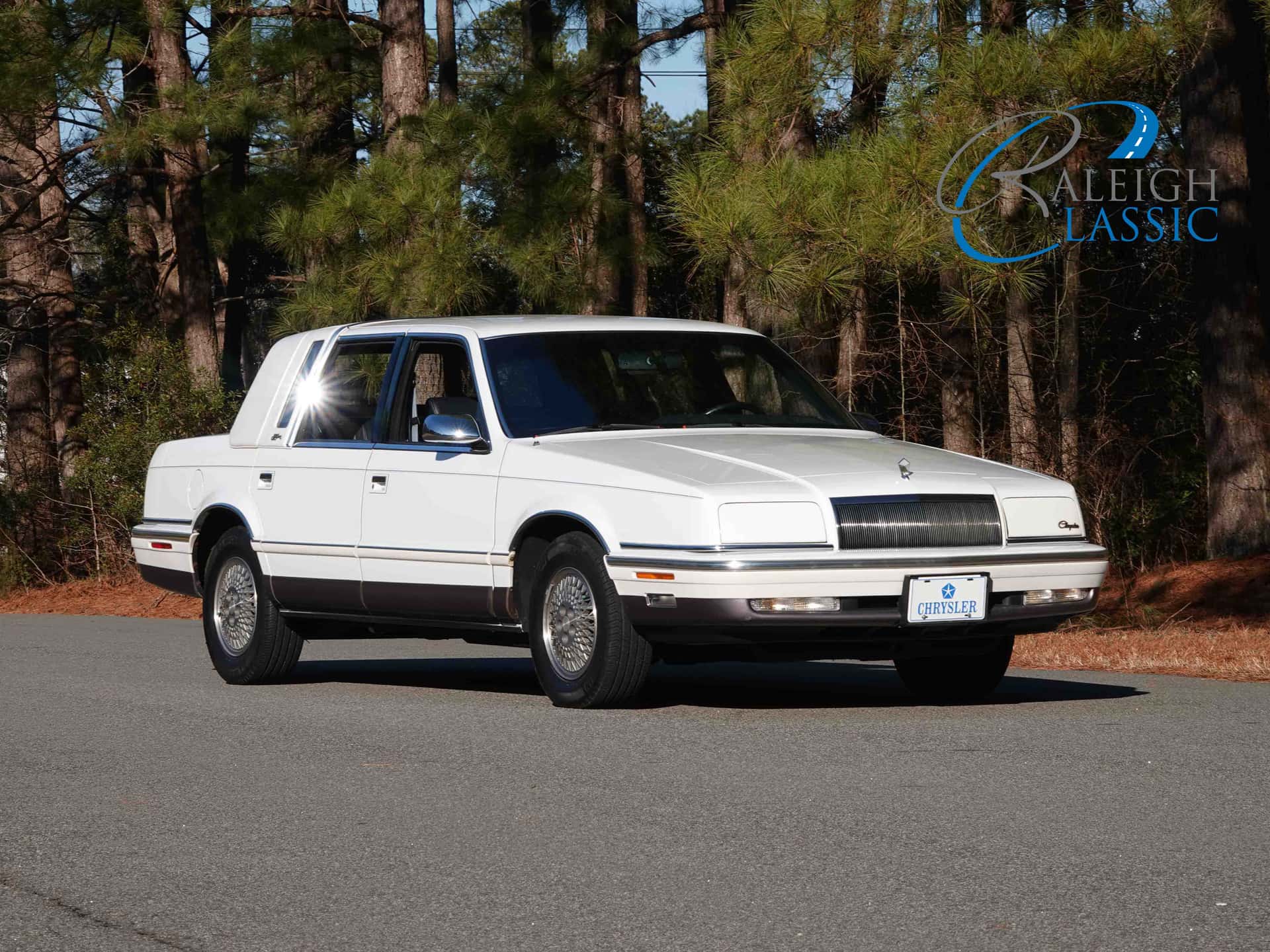 1993 Chrysler New Yorker Fifth Avenue sold for $7,000