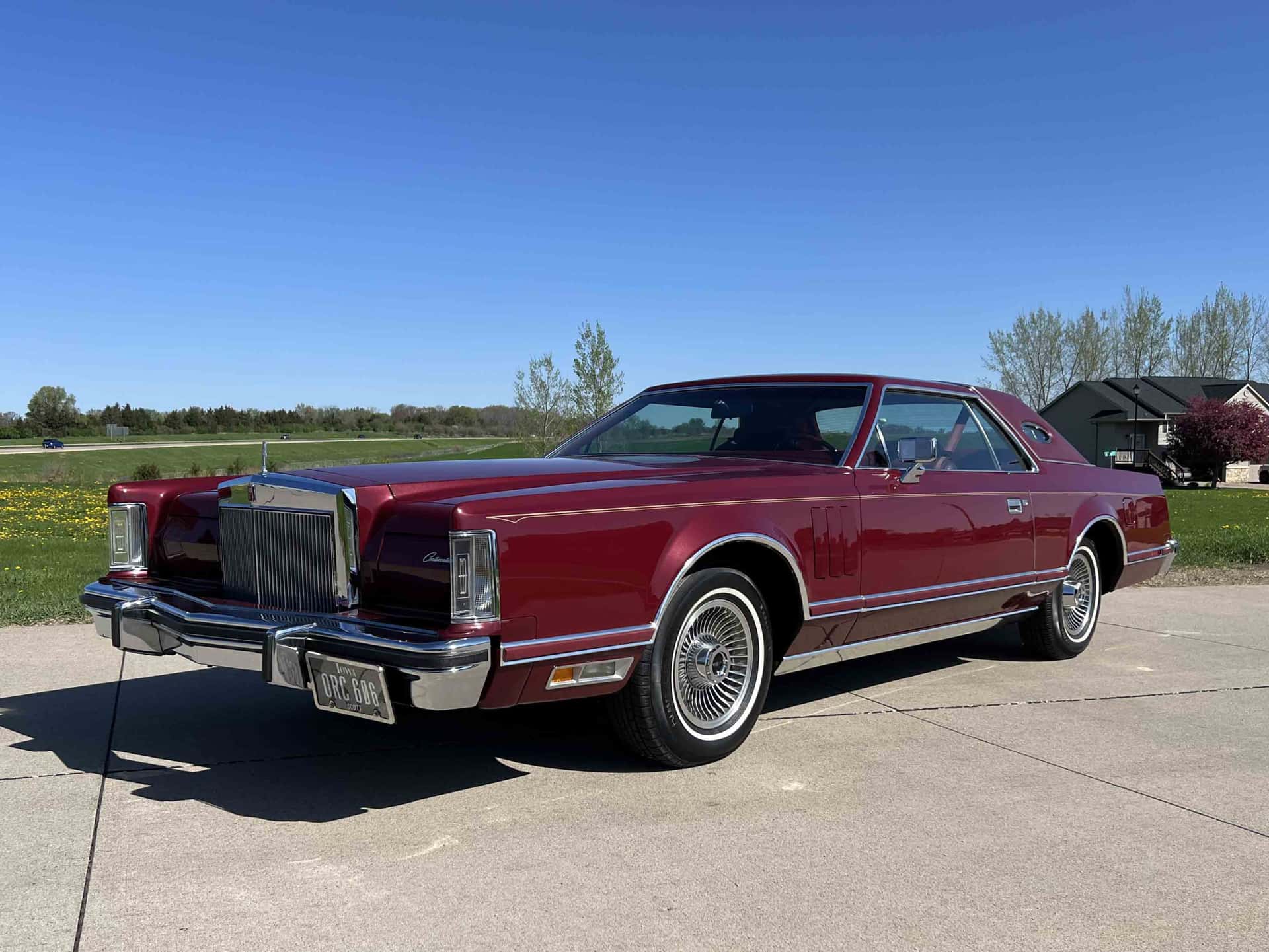 1979 Lincoln Continental Mk V sold for $18,500