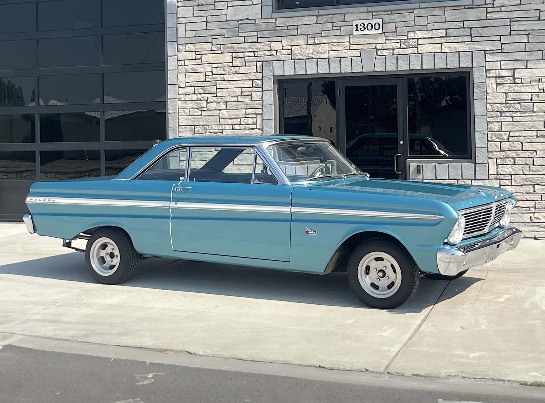 1965 Ford Falcon sold for $9,550