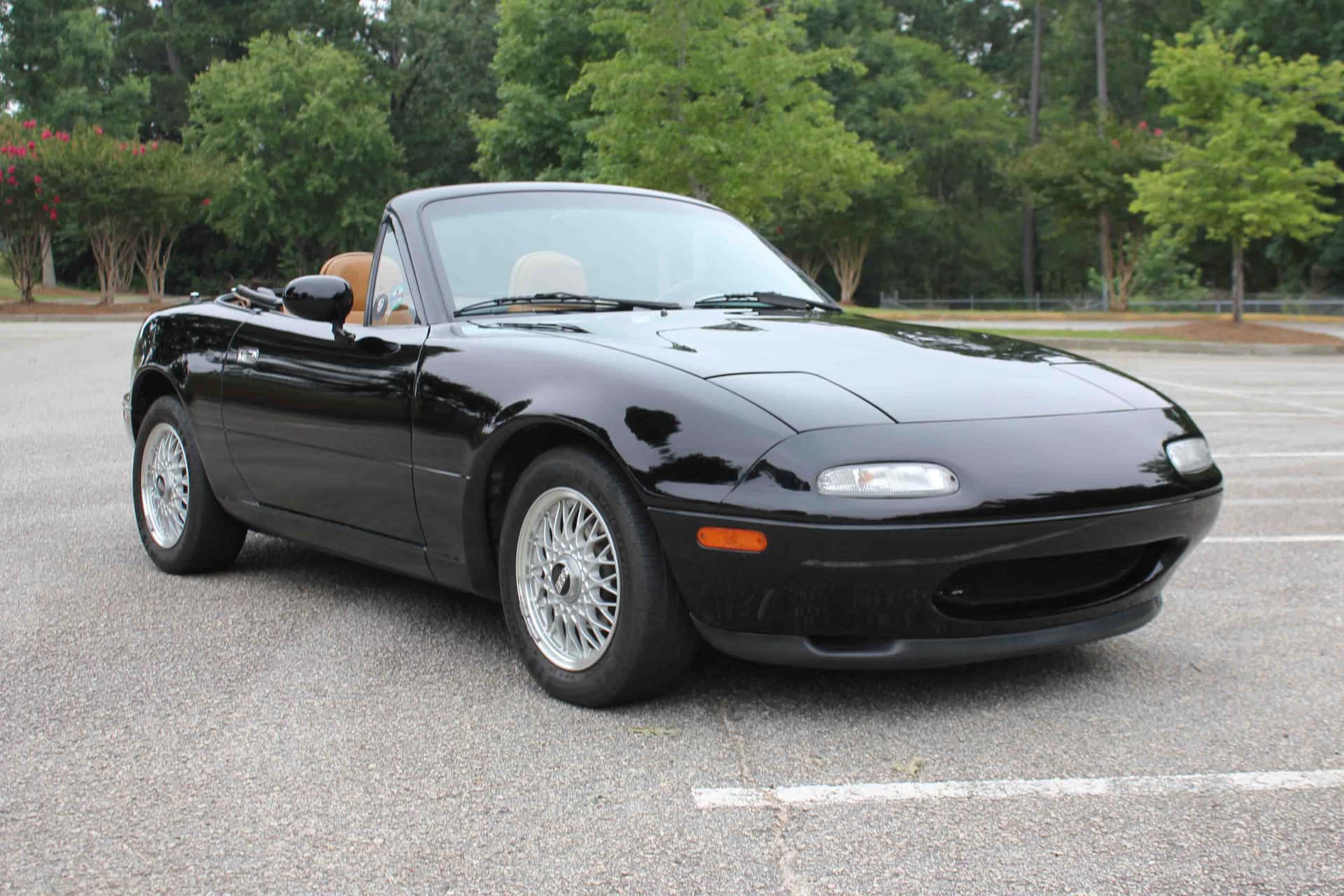 1992 Mazda MX-5 Miata sold for $8,000