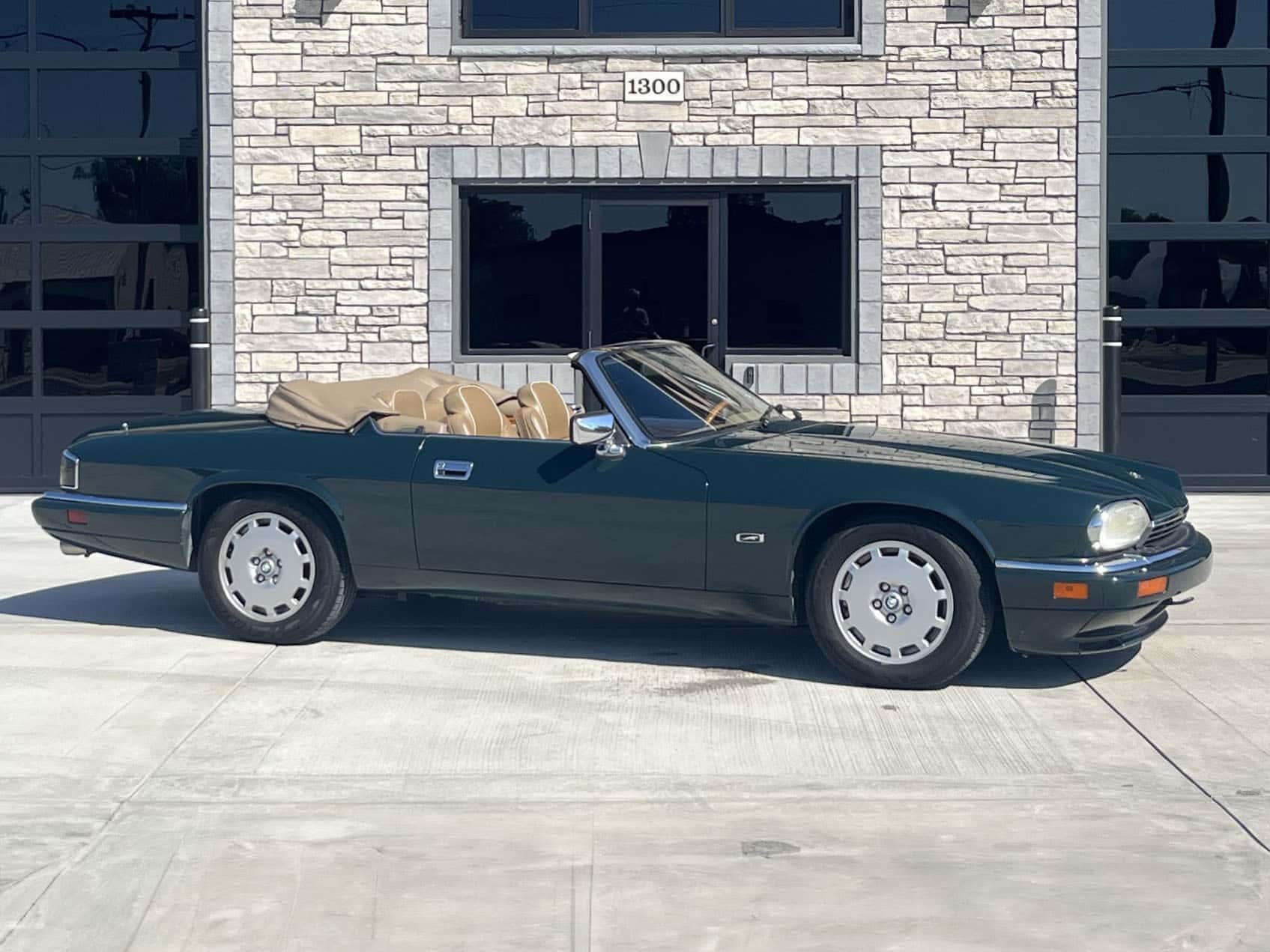 1996 Jaguar XJS sold for $6,550