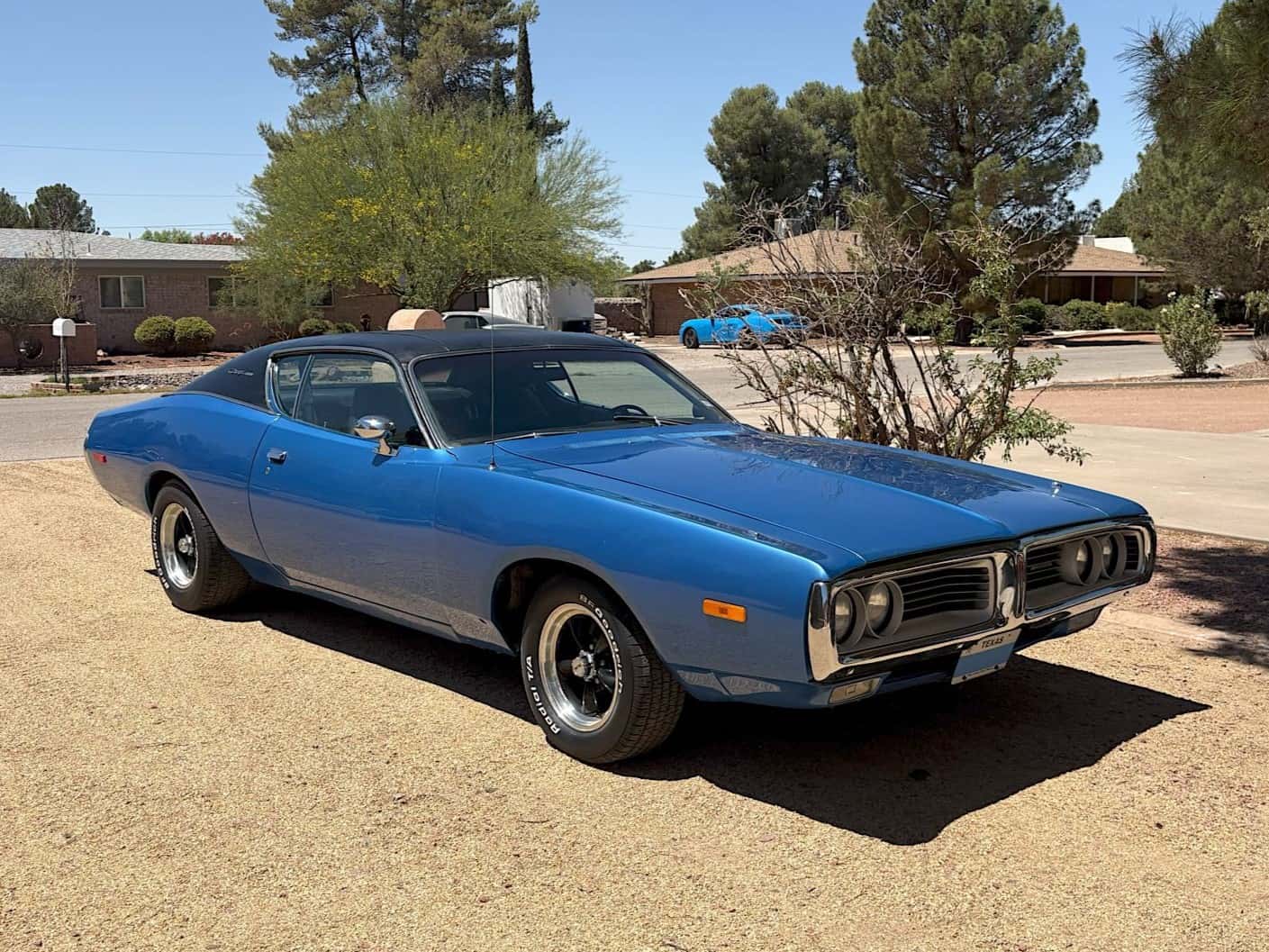 1972 Dodge Charger sold for $15,000