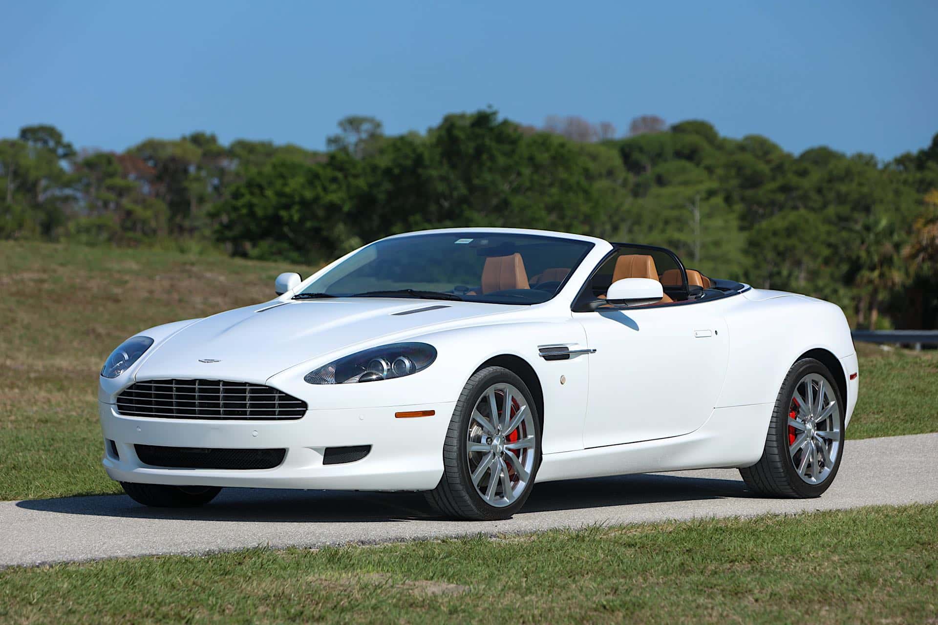 2009 Aston Martin DB9 sold for $35,500