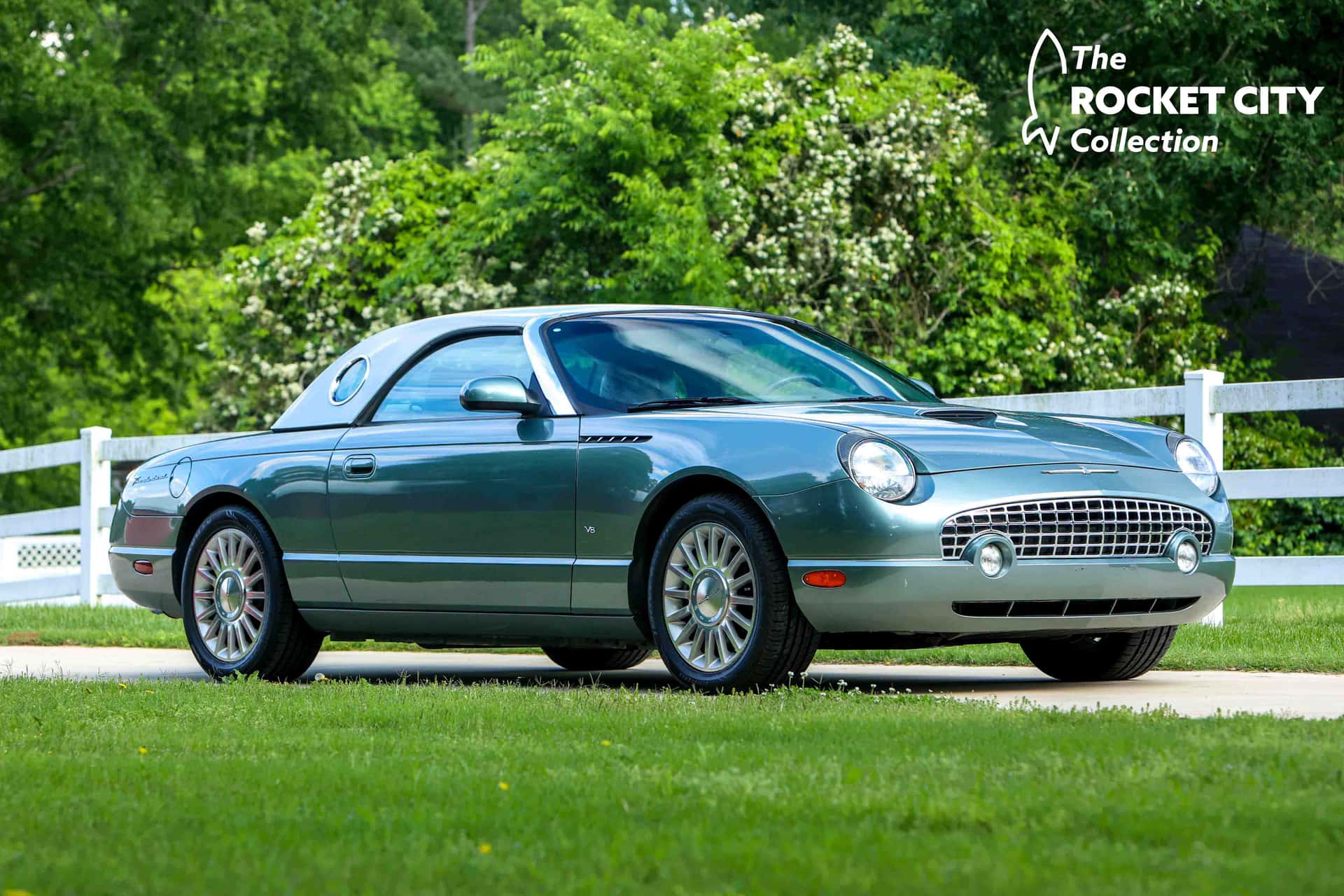 2004 Ford Thunderbird sold for $10,000