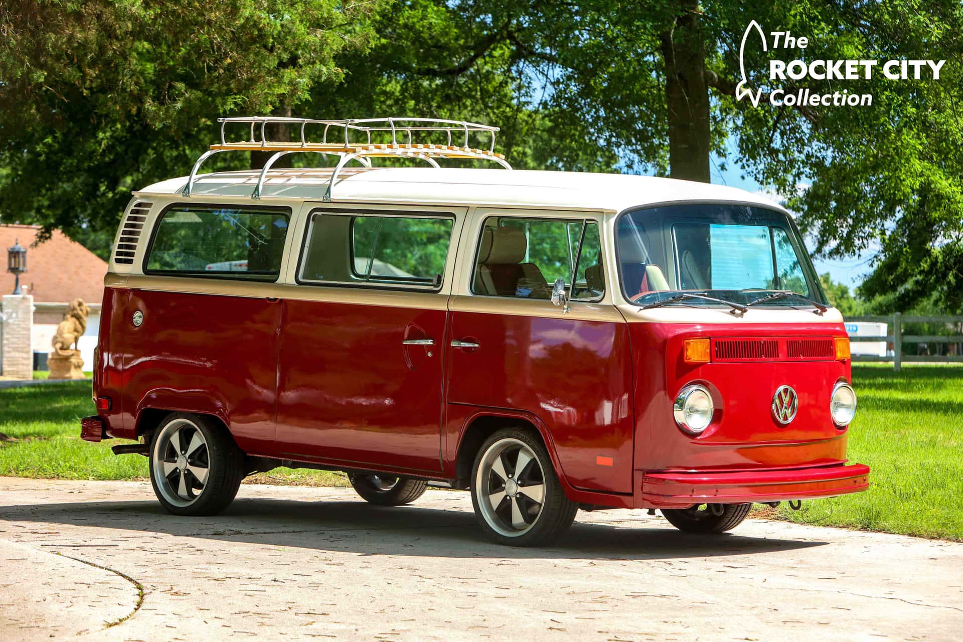1979 Volkswagen Type 2 Bus sold for $20,000