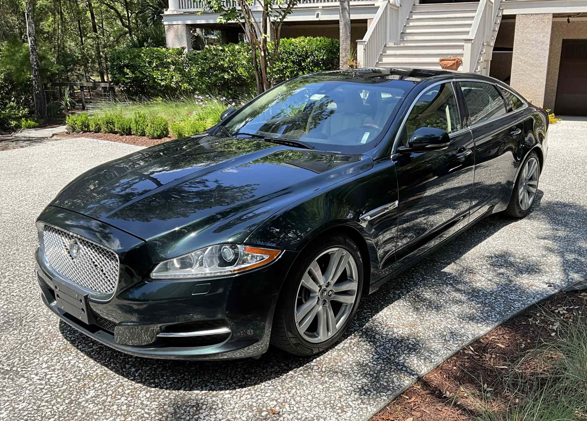 2011 Jaguar XJL sold for $6,250