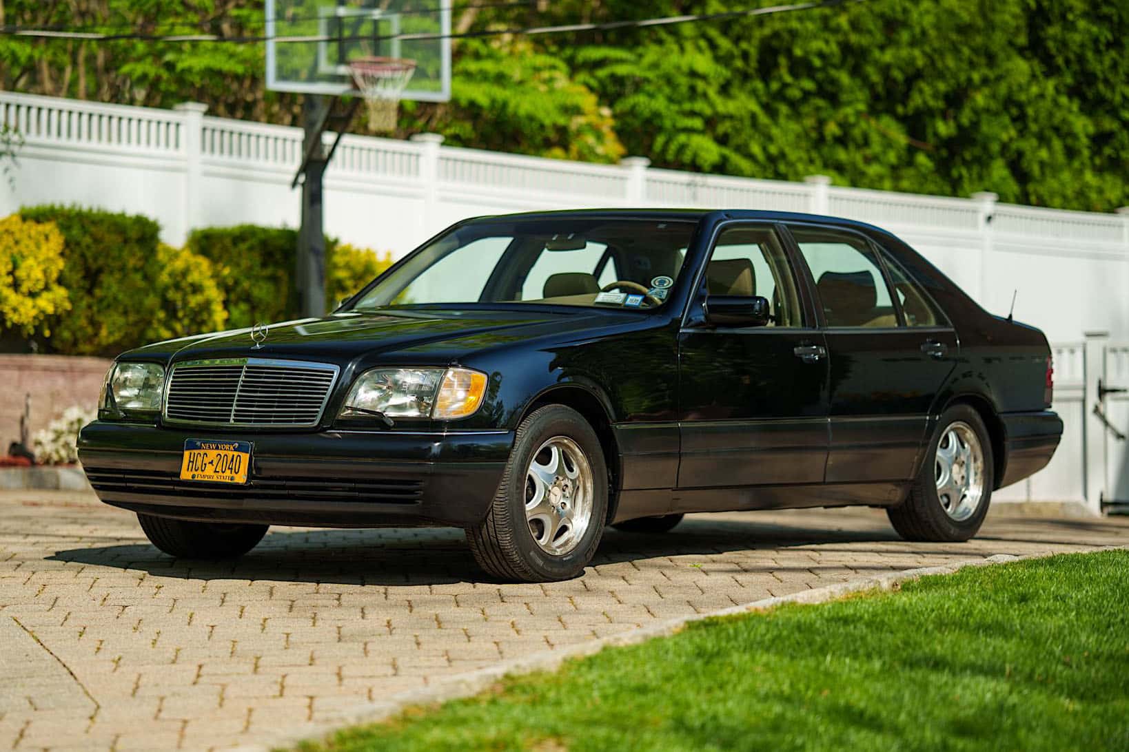 1998 Mercedes-Benz S500 Sedan sold for $8,000