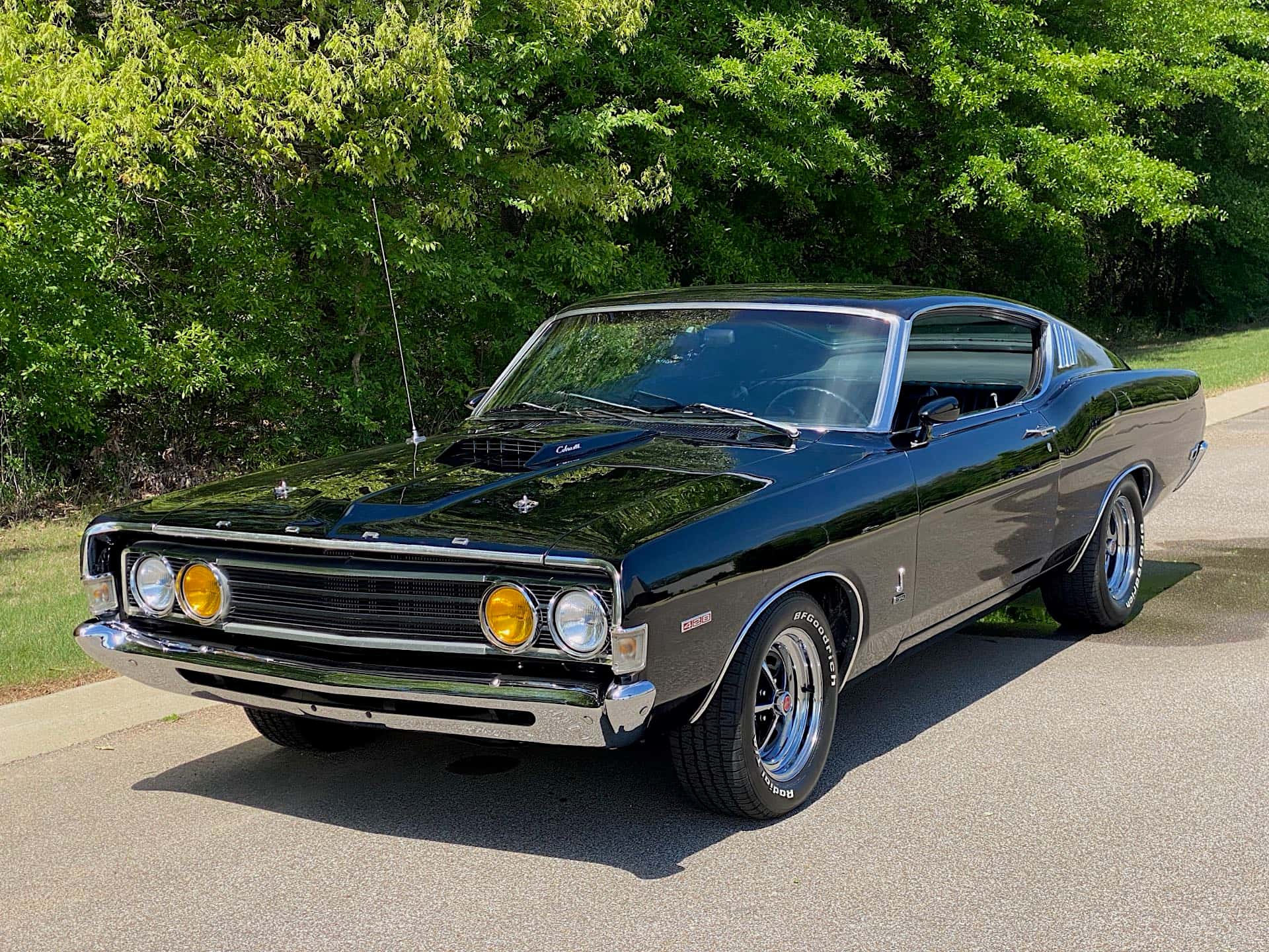 1969 Ford Torino sold for $25,555