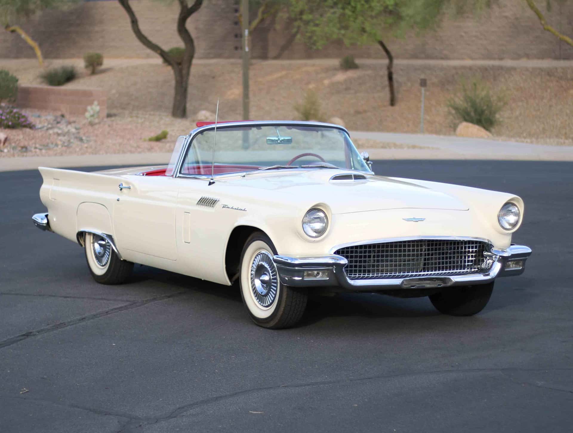 1957 Ford Thunderbird sold for $36,250