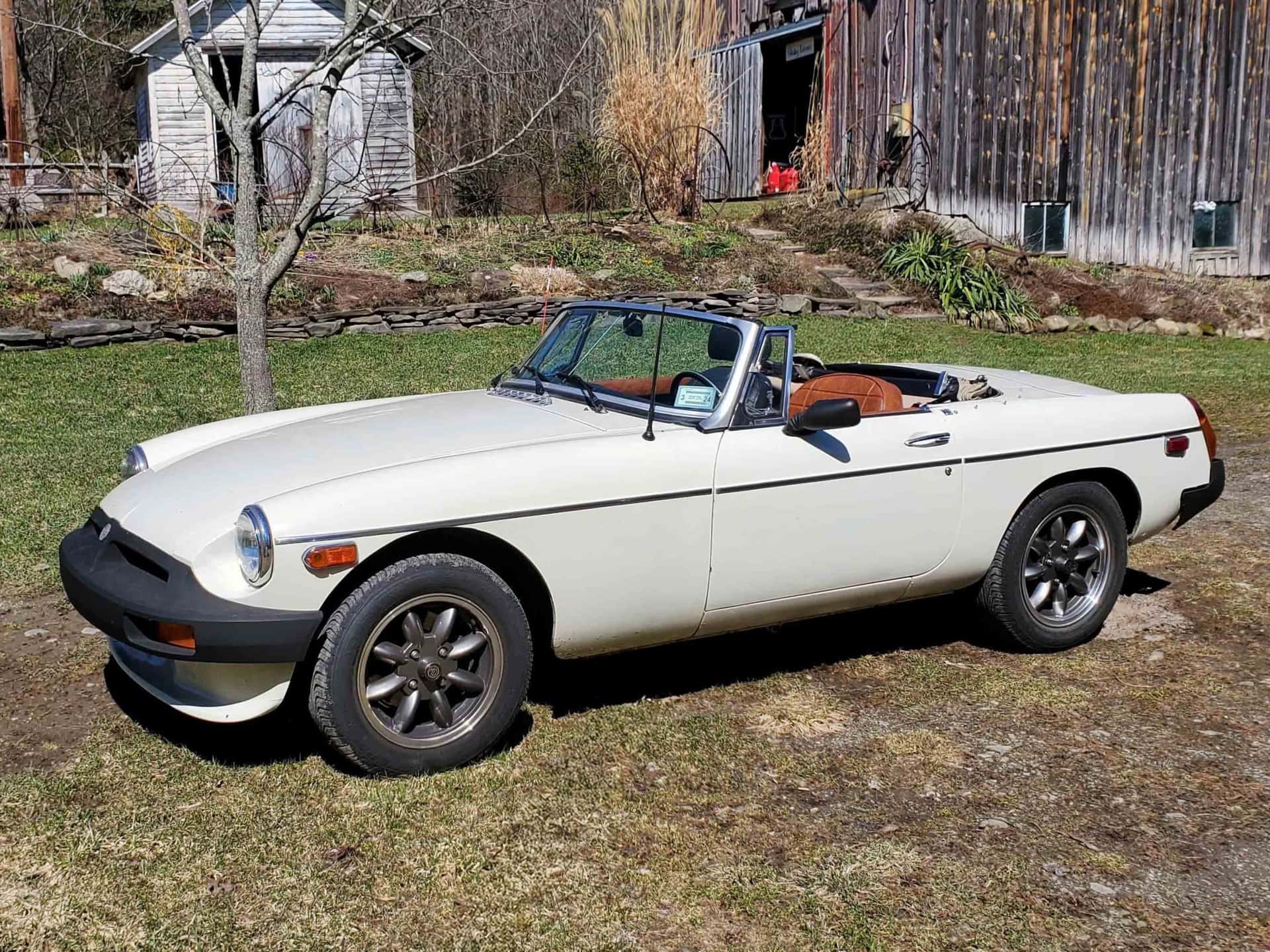 1980 MG MGB sold for $3,350
