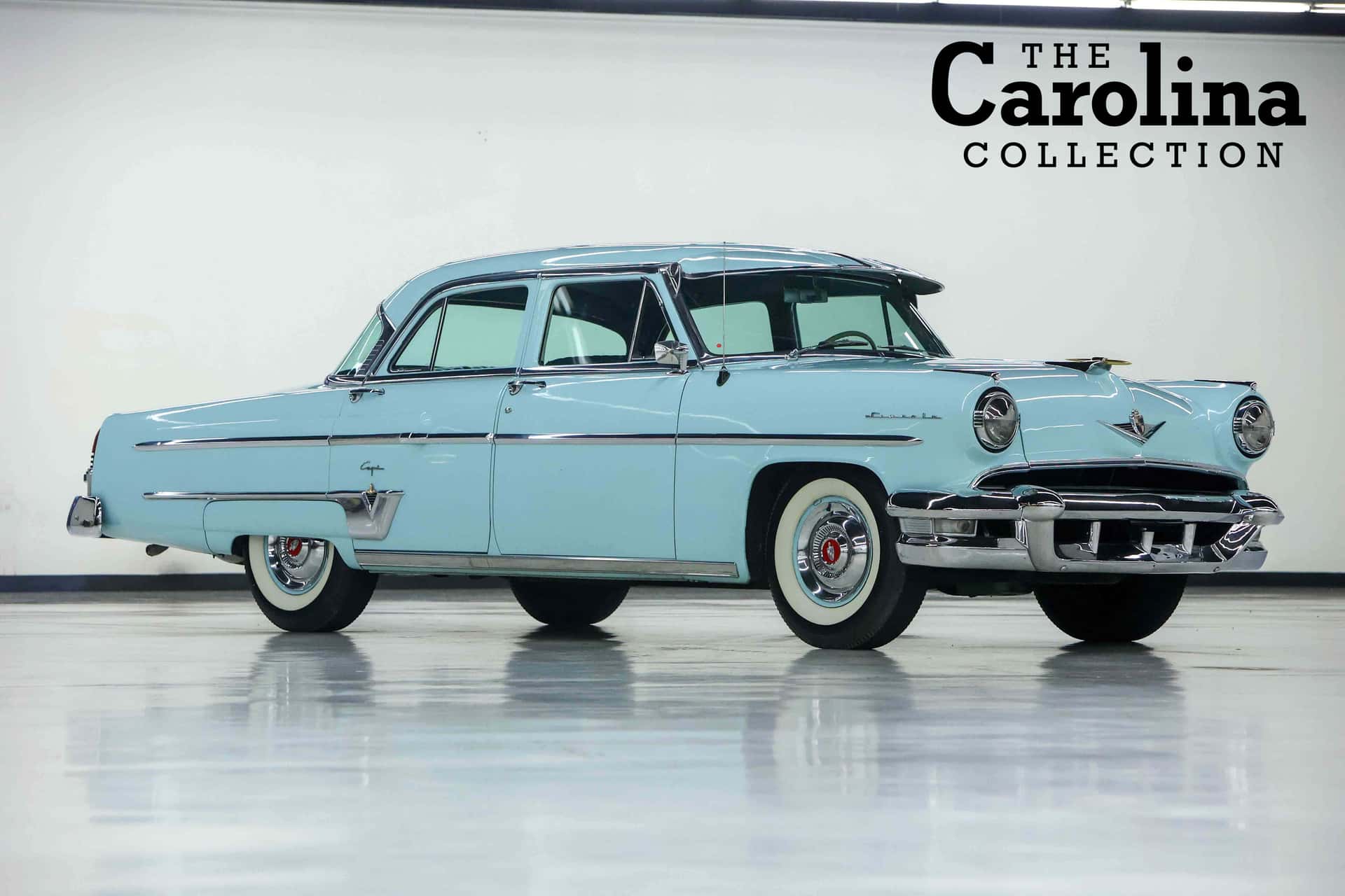 1954 Lincoln Capri sold for $10,000