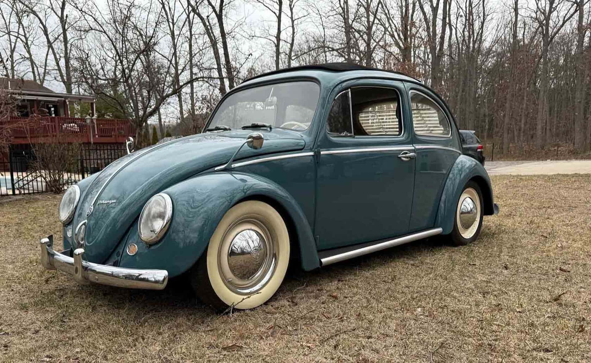 1962 Volkswagen Beetle sold for $15,000