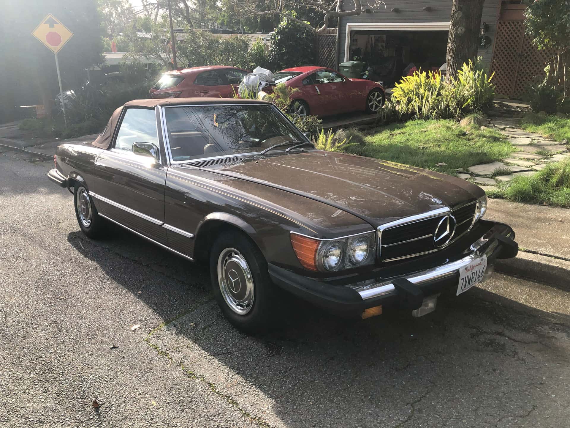 1975 Mercedes-Benz 450SL sold for $12,000