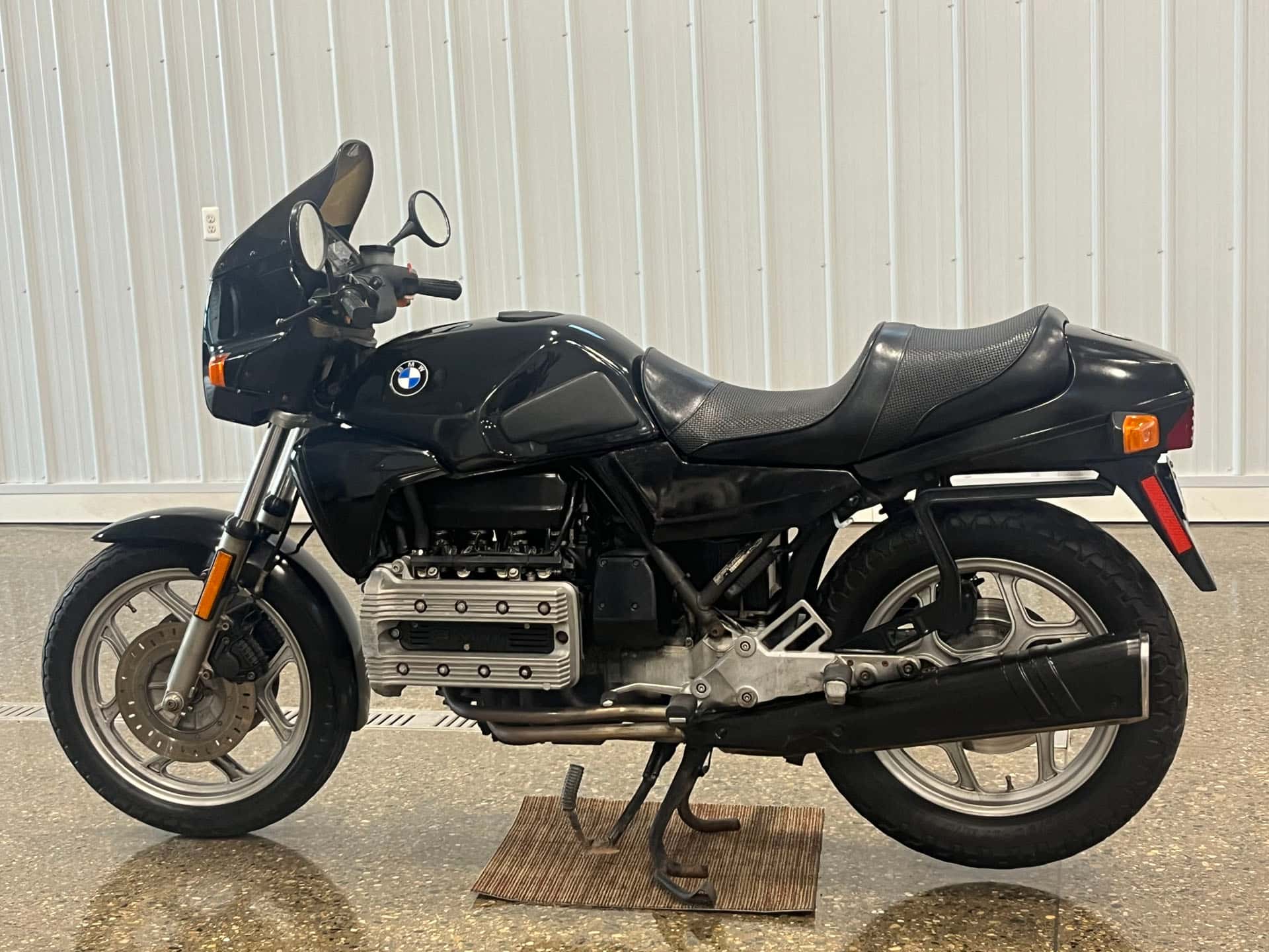 1985 BMW K100 sold for $2,500