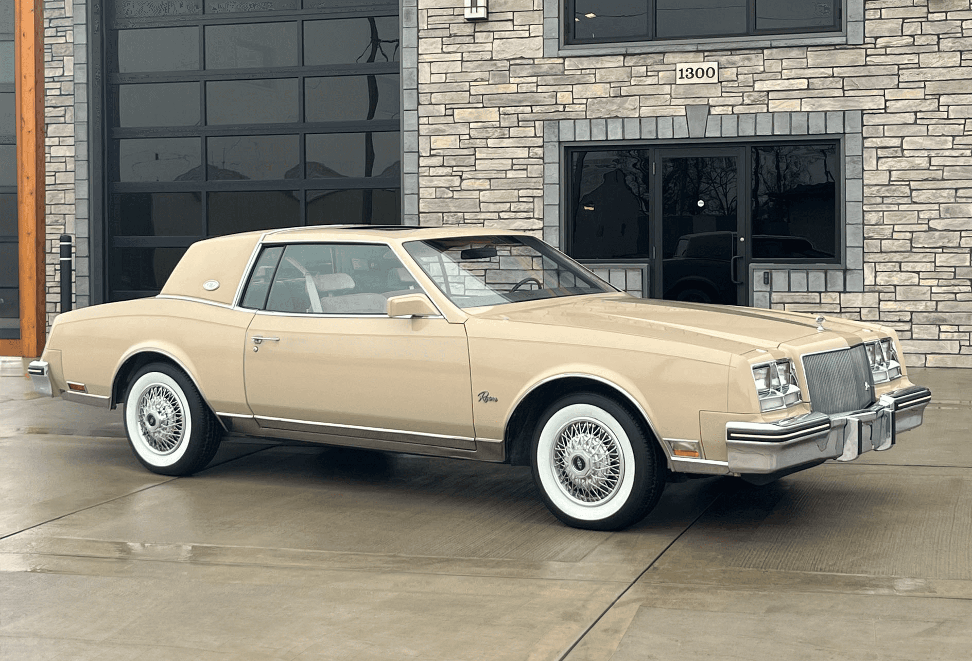 1985 Buick Riviera sold for $15,000