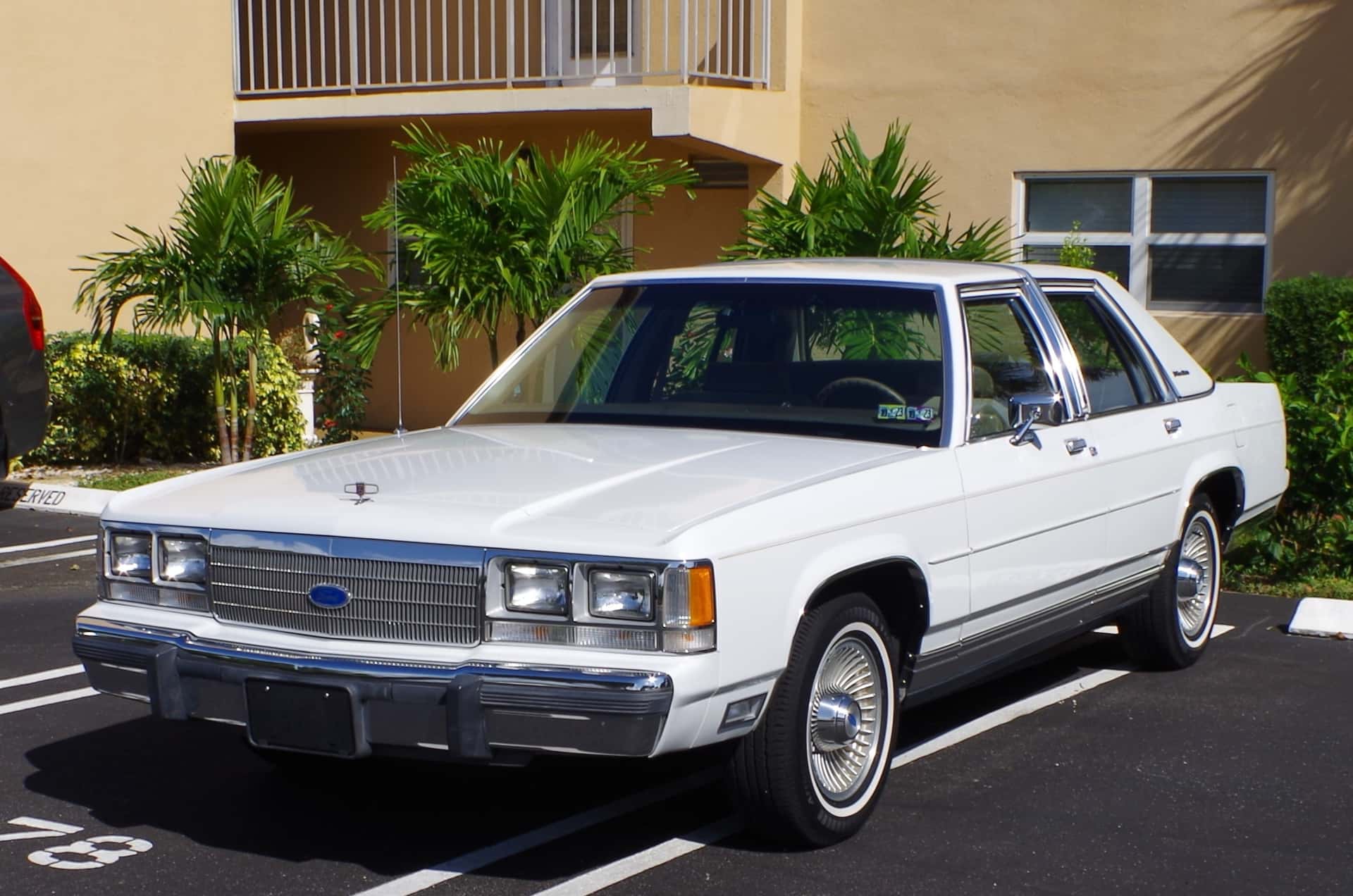 1991 Ford Crown Victoria sold for $4,200