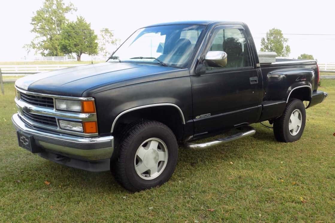 1989 Chevrolet K1500 sold for $3,900