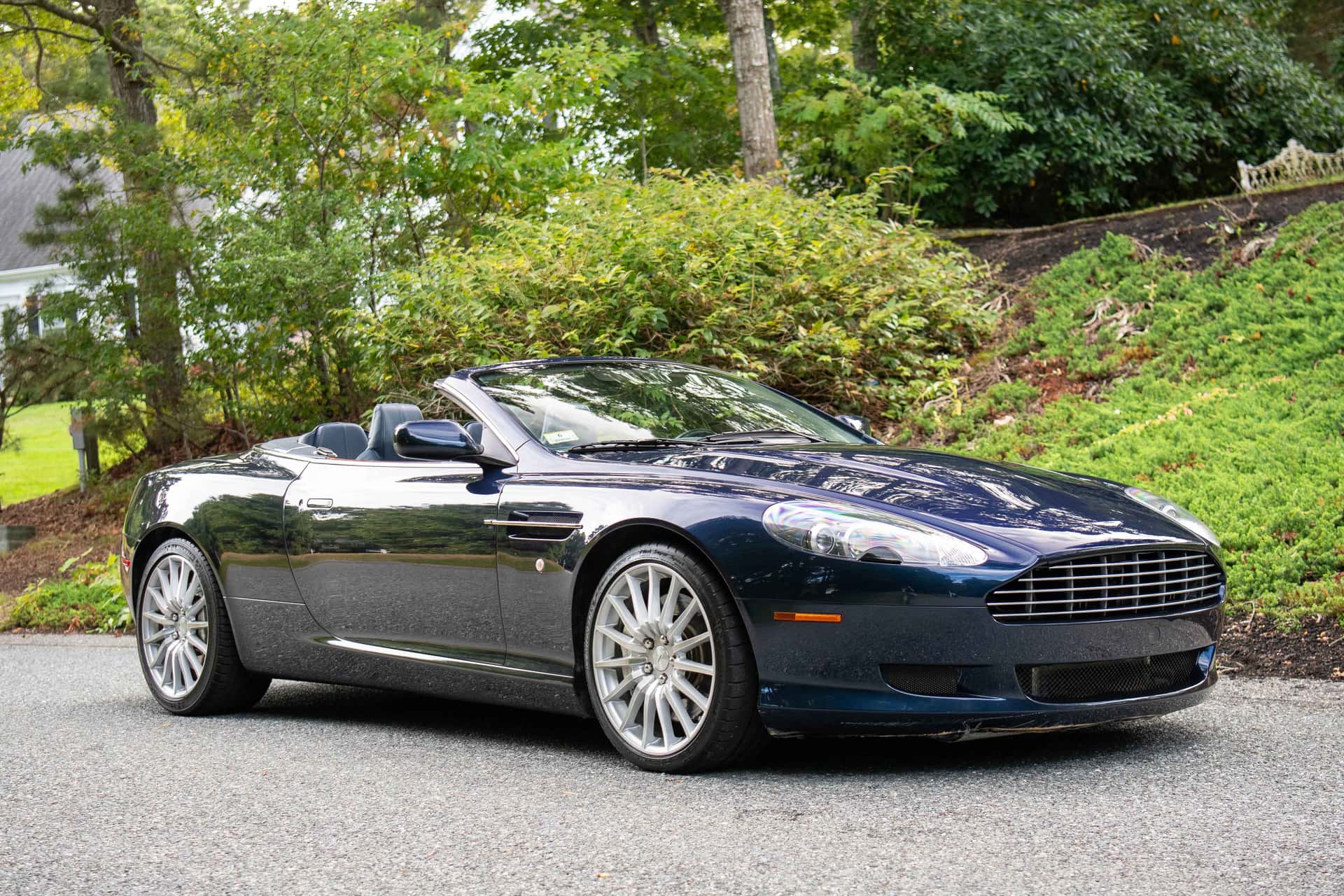 2007 Aston Martin DB9 sold for $38,000