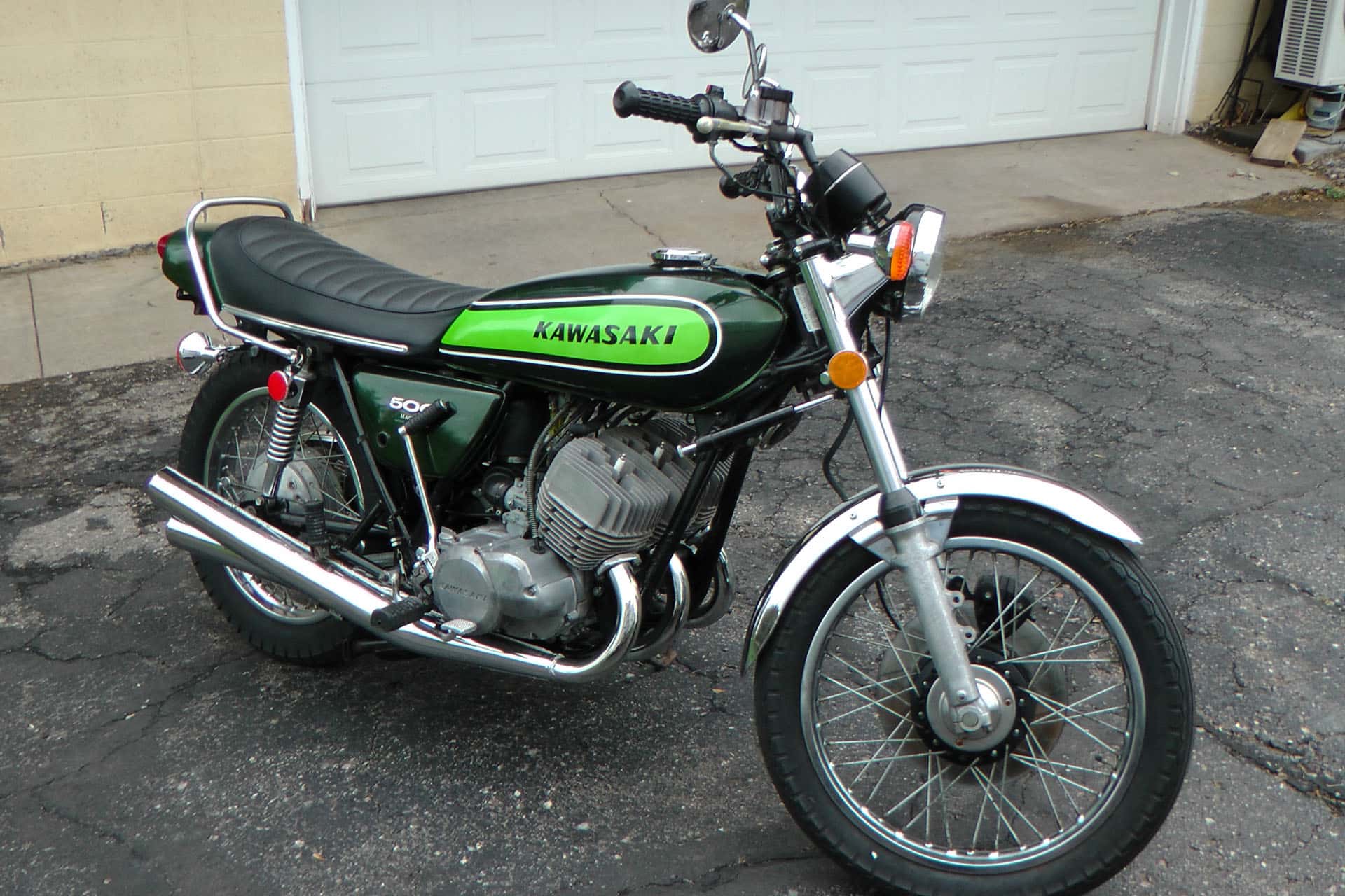 1974 Kawasaki H1 Mach III sold for $7,900