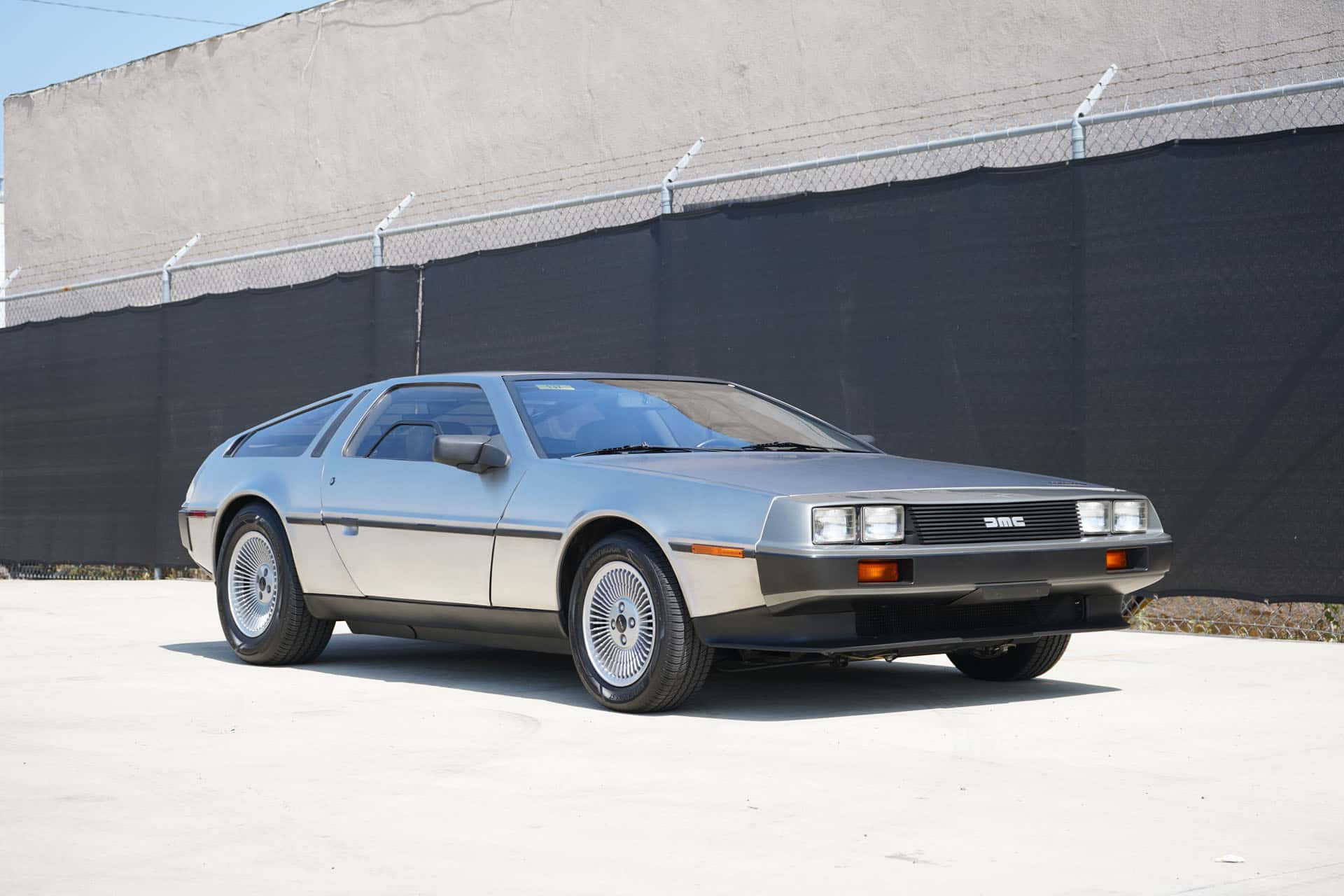 1982 Delorean DMC-12 sold for $60,000