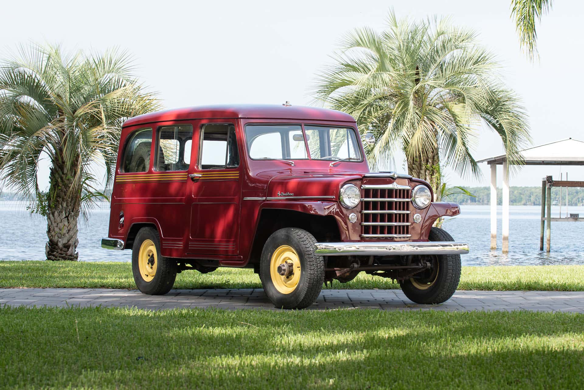 1953 Willys 4-75 sold for $18,500