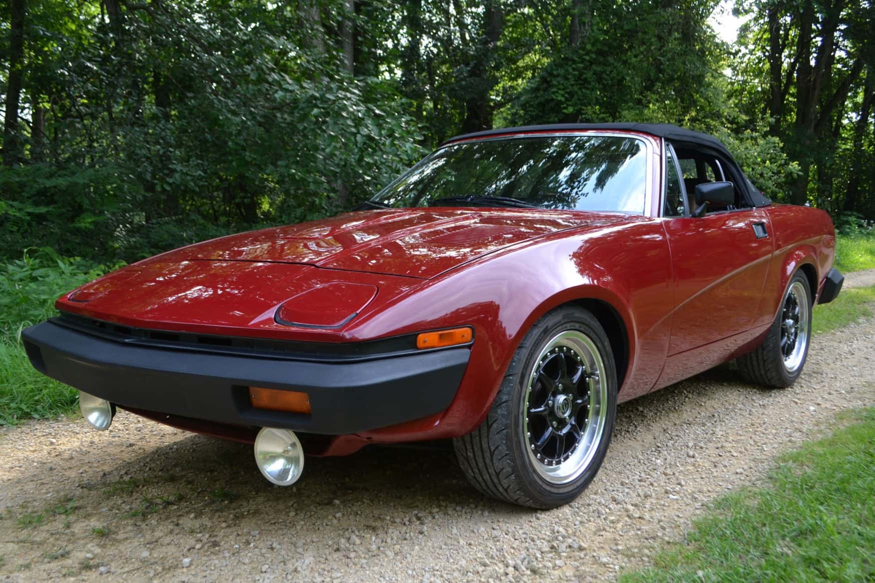 1980 Triumph TR7 sold for $7,250