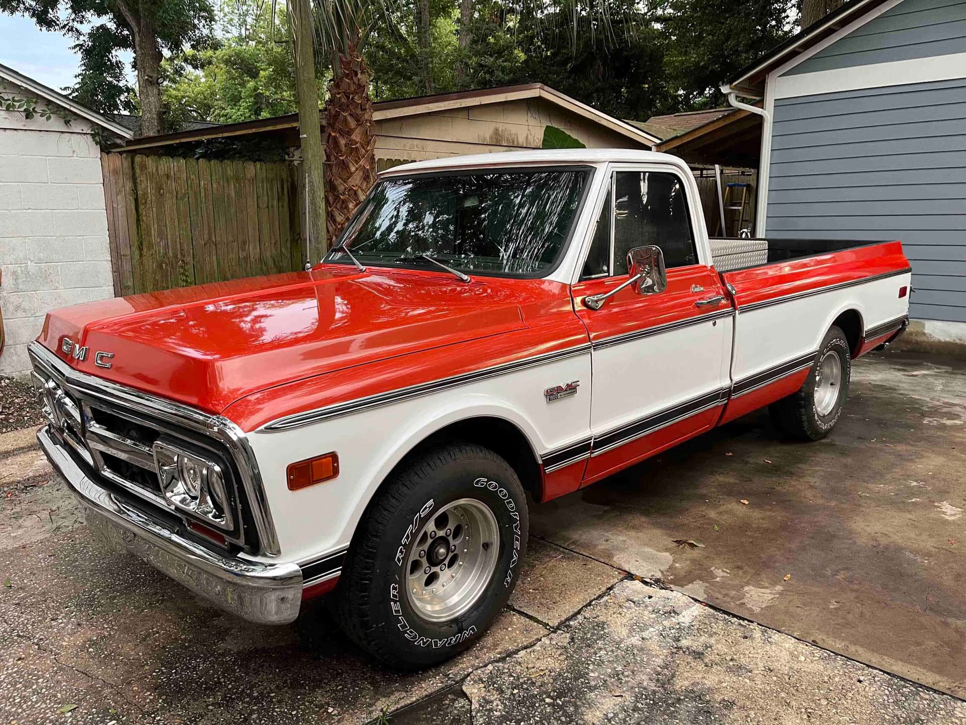 1969 GMC C1500 sold for $9,250