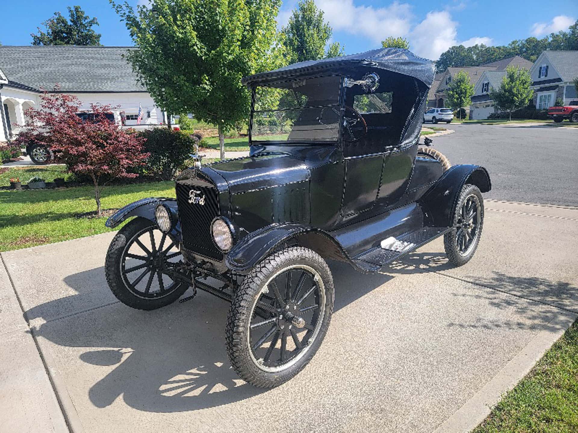 1924 Ford Model T sold for $7,750
