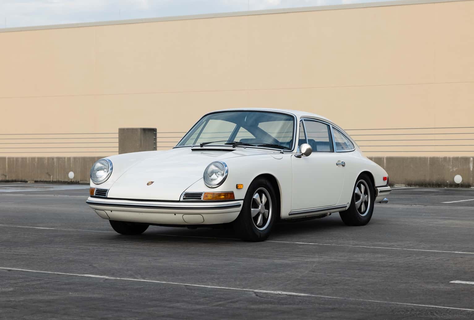 1968 Porsche 912 sold for $57,500