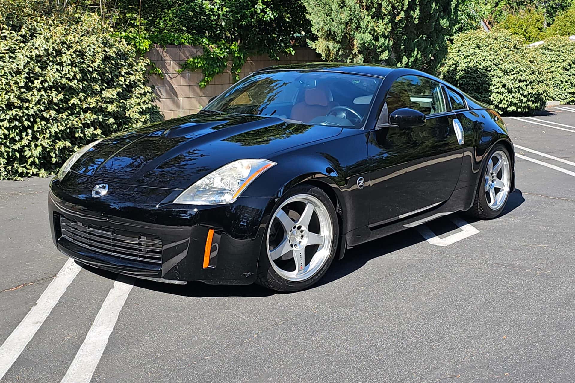 2003 Nissan 350Z sold for $12,250