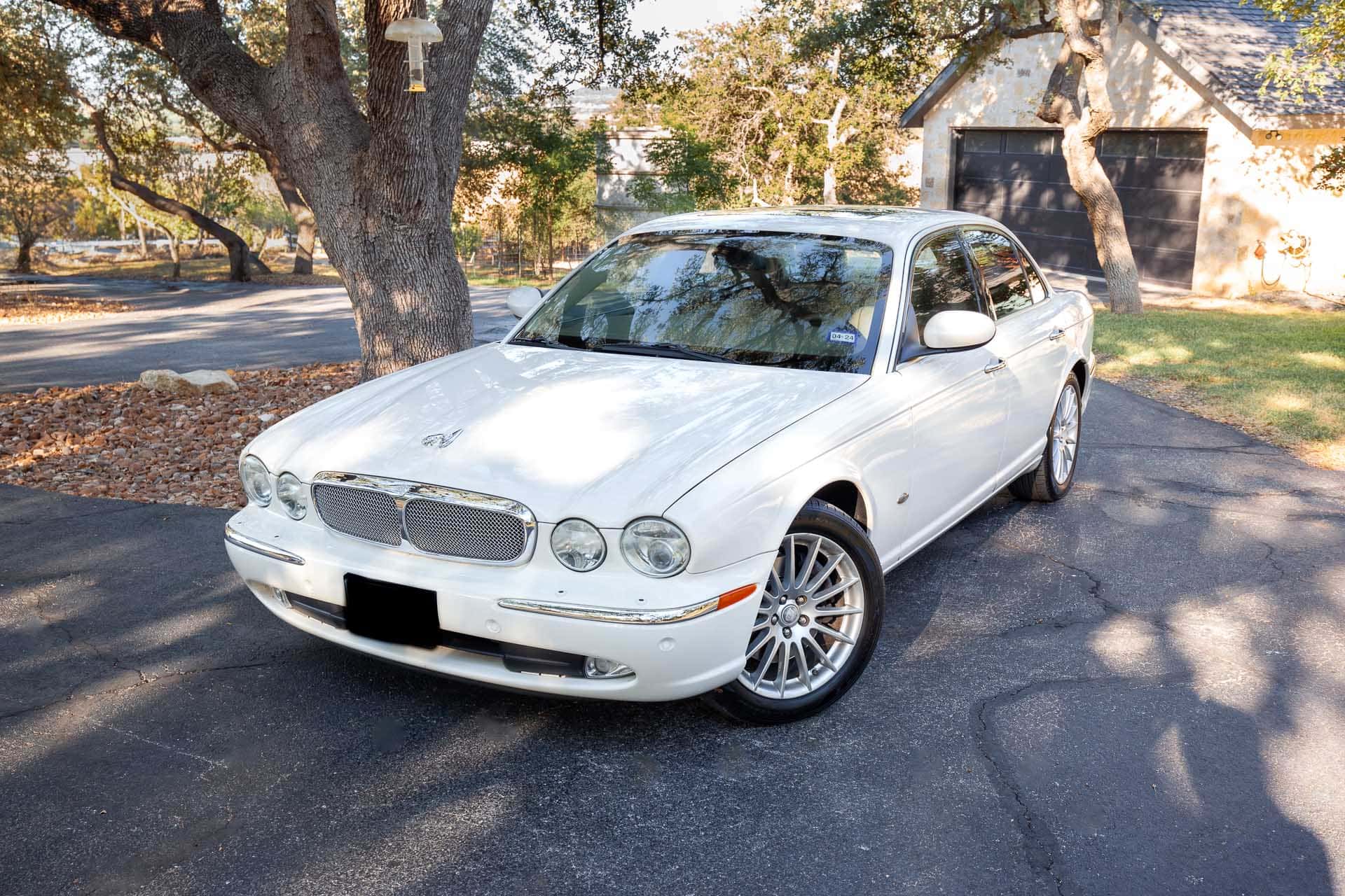 2007 Jaguar XJ8 sold for $21,750