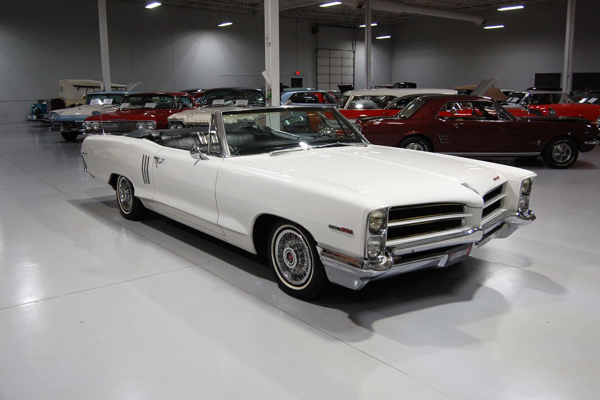 1966 Pontiac Catalina sold for $41,500
