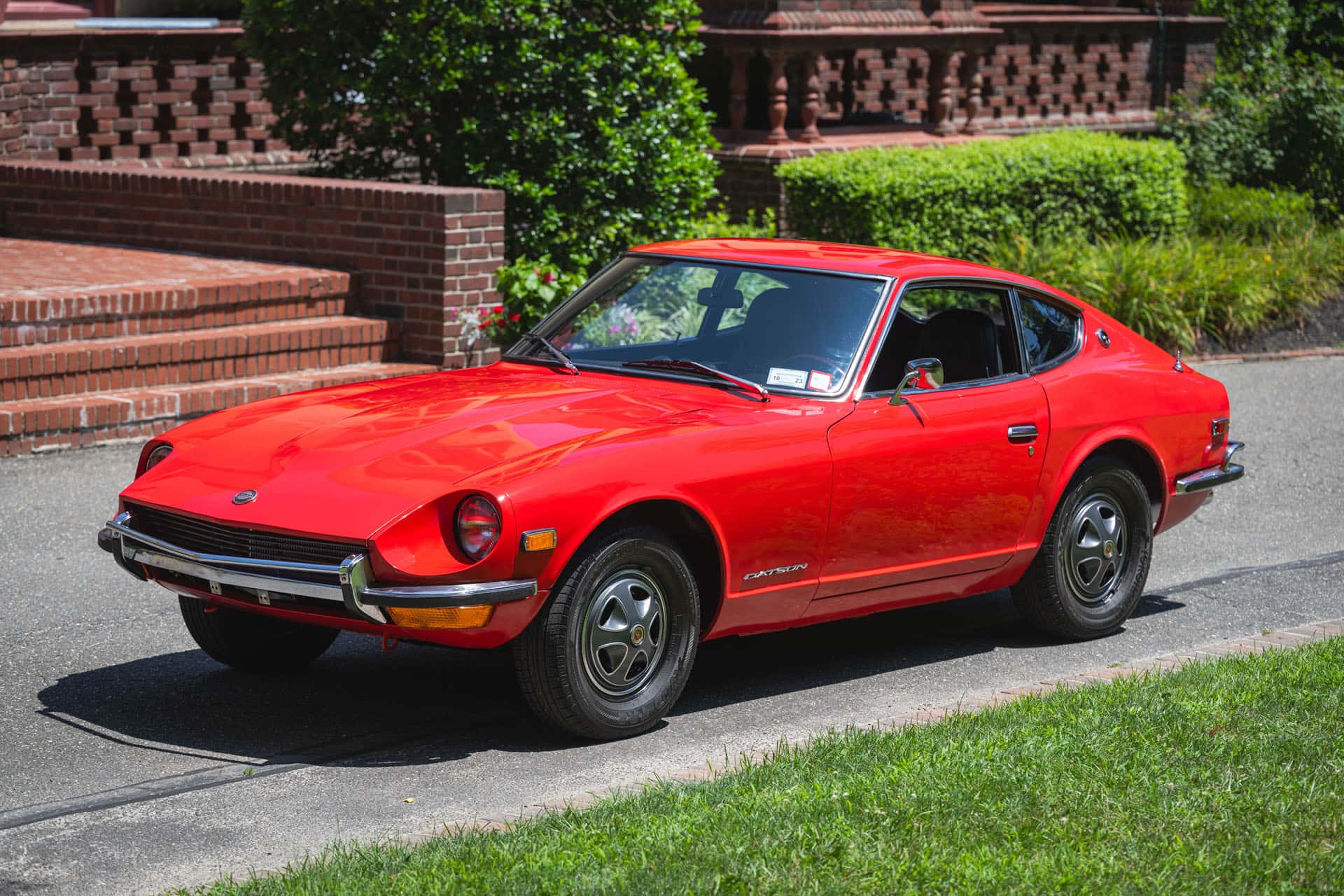 1971 Datsun 240Z sold for $23,000