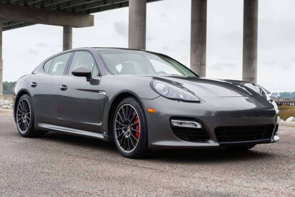 2012 Porsche Panamera sold for $30,750