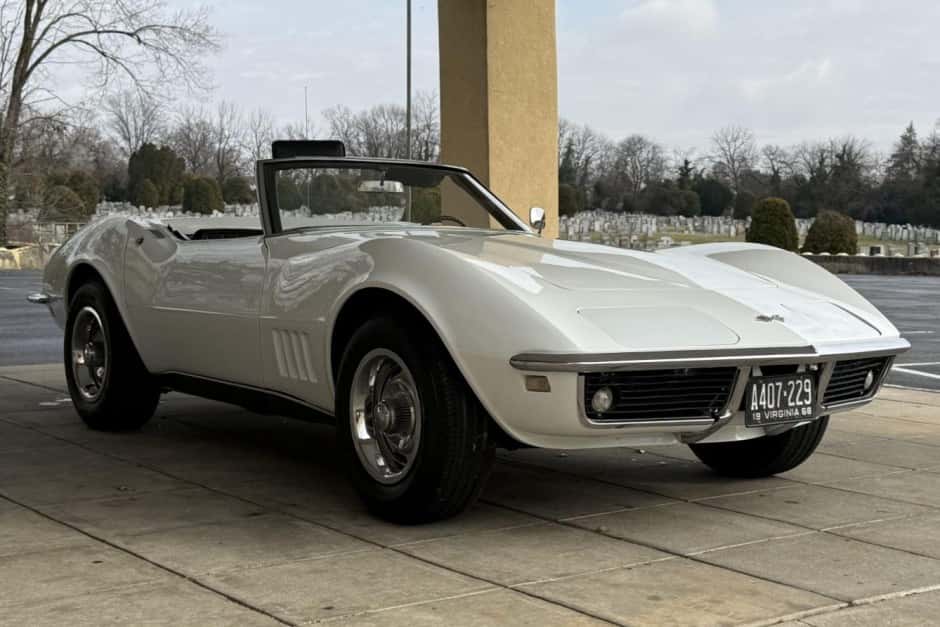 1968 Chevrolet Corvette C3 sold for $24,500
