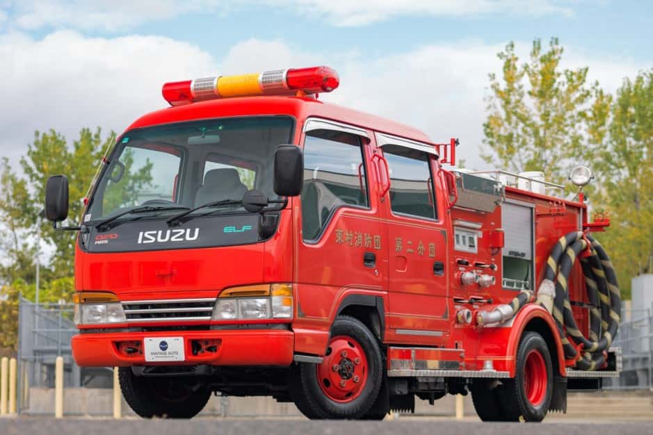 1999 Isuzu Elf sold for $18,000