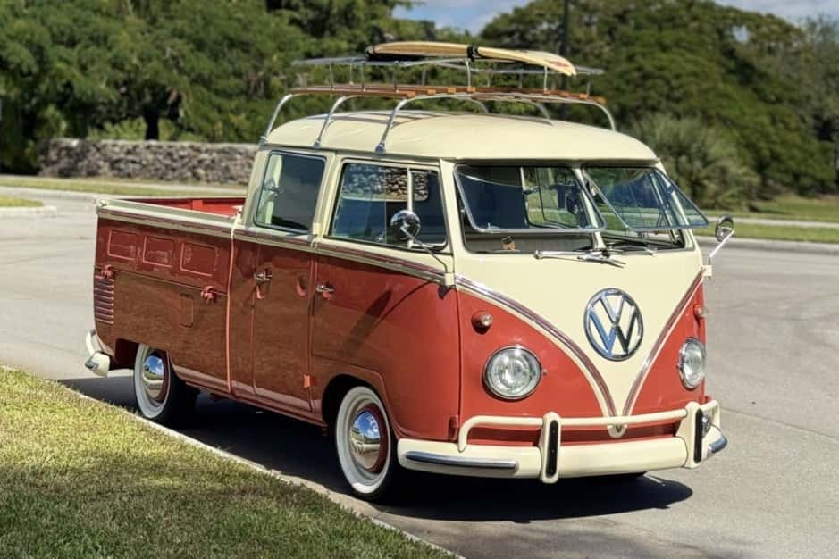 1962 Volkswagen Split-Window Pickup sold for $57,000
