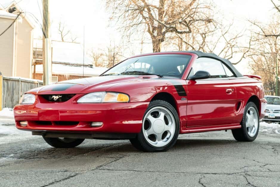 1998 Ford Mustang SN95 1994-2004 sold for $10,500