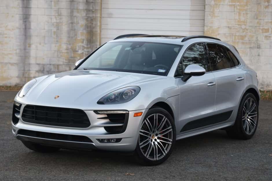 2017 Porsche Macan sold for $31,000